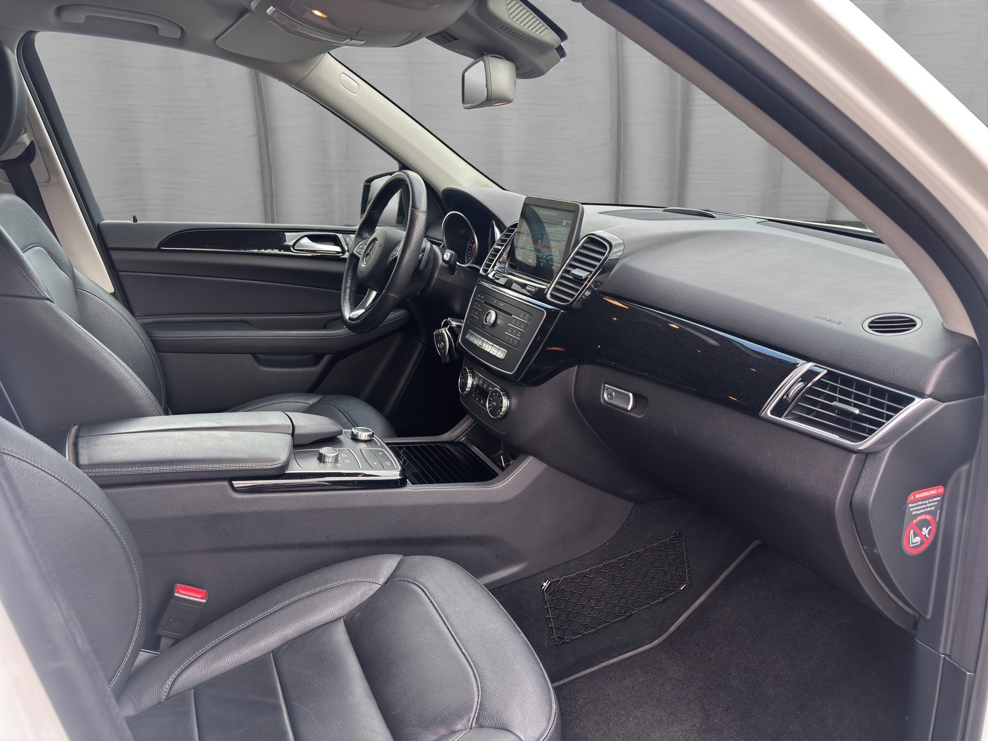 MERCEDES-BENZ GLE 350 d Executive 4Matic 9G-Tronic-image-13