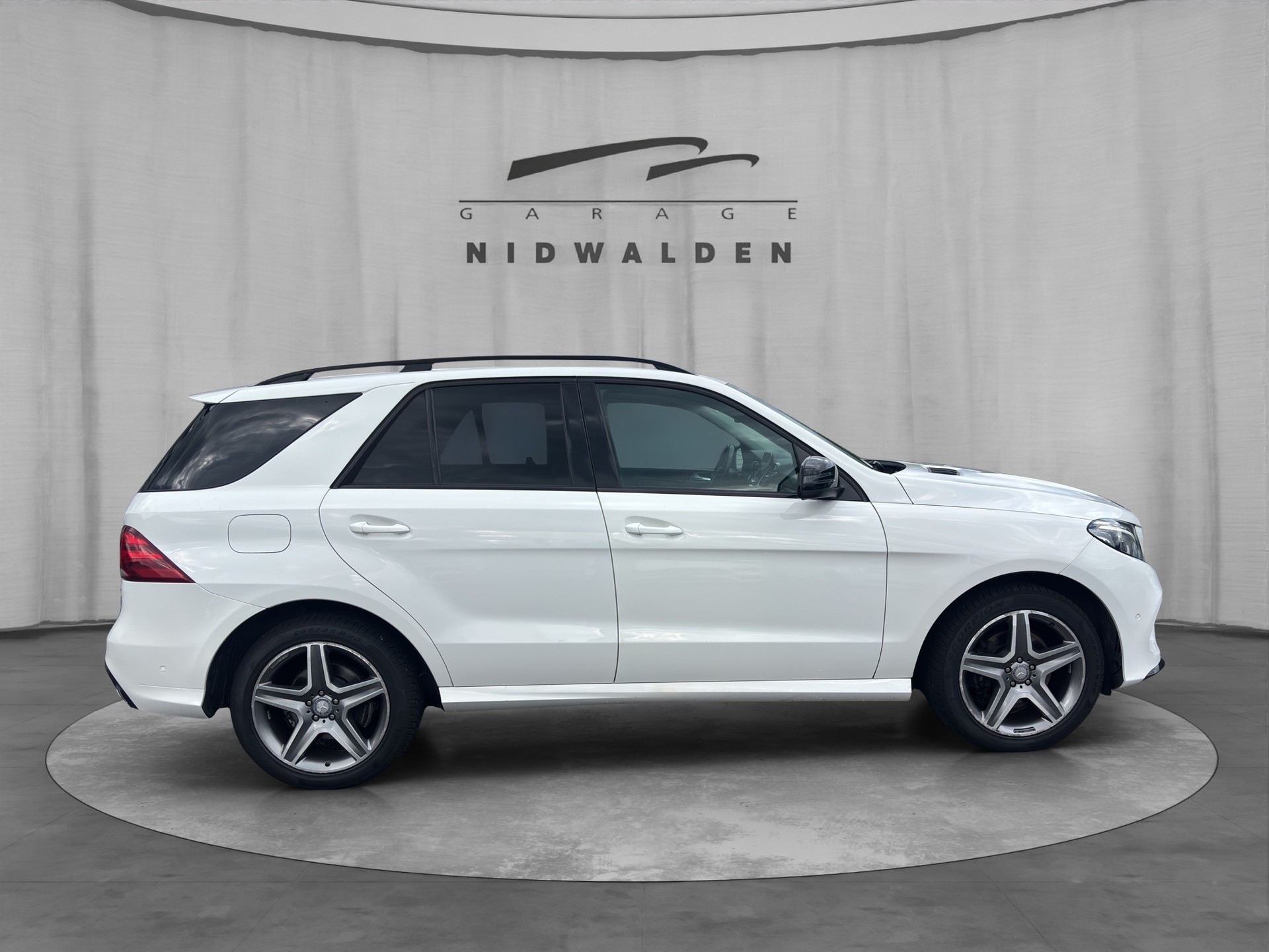 MERCEDES-BENZ GLE 350 d Executive 4Matic 9G-Tronic-image-6