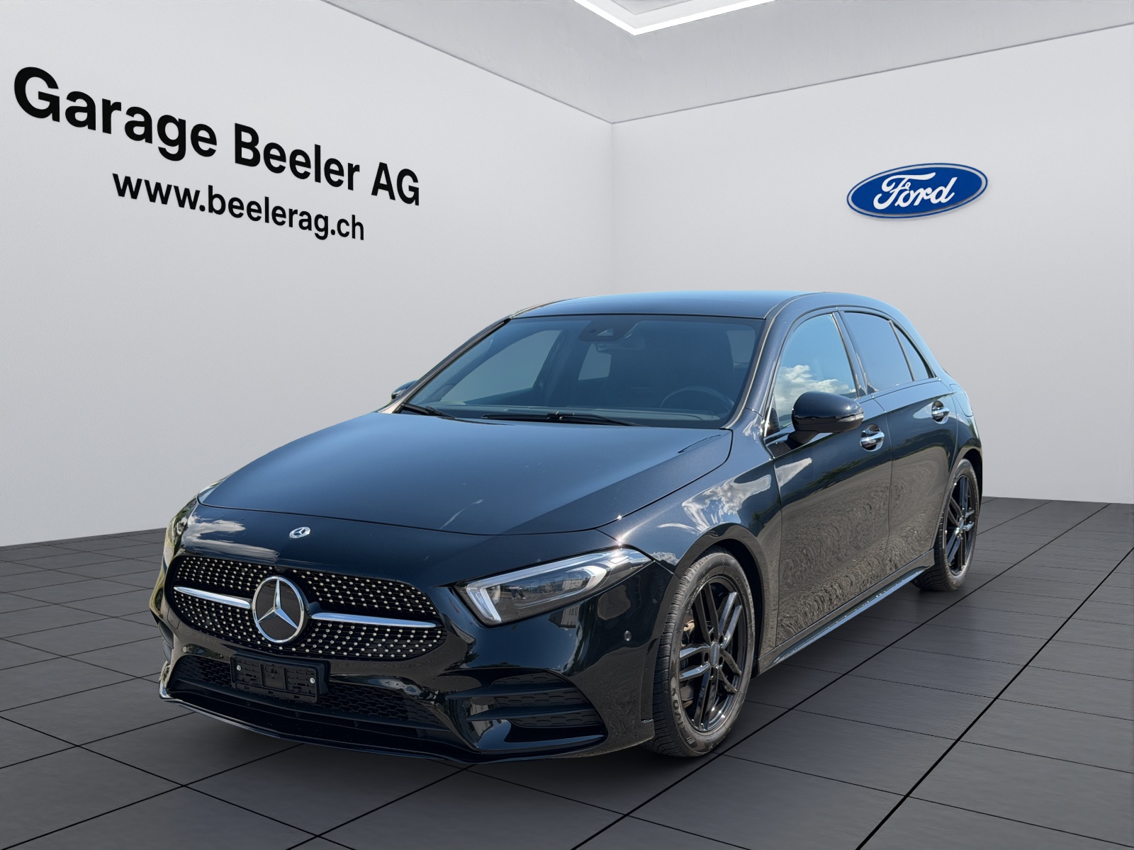 MERCEDES-BENZ A-Klasse W177 A 200 AMG Line-image-0