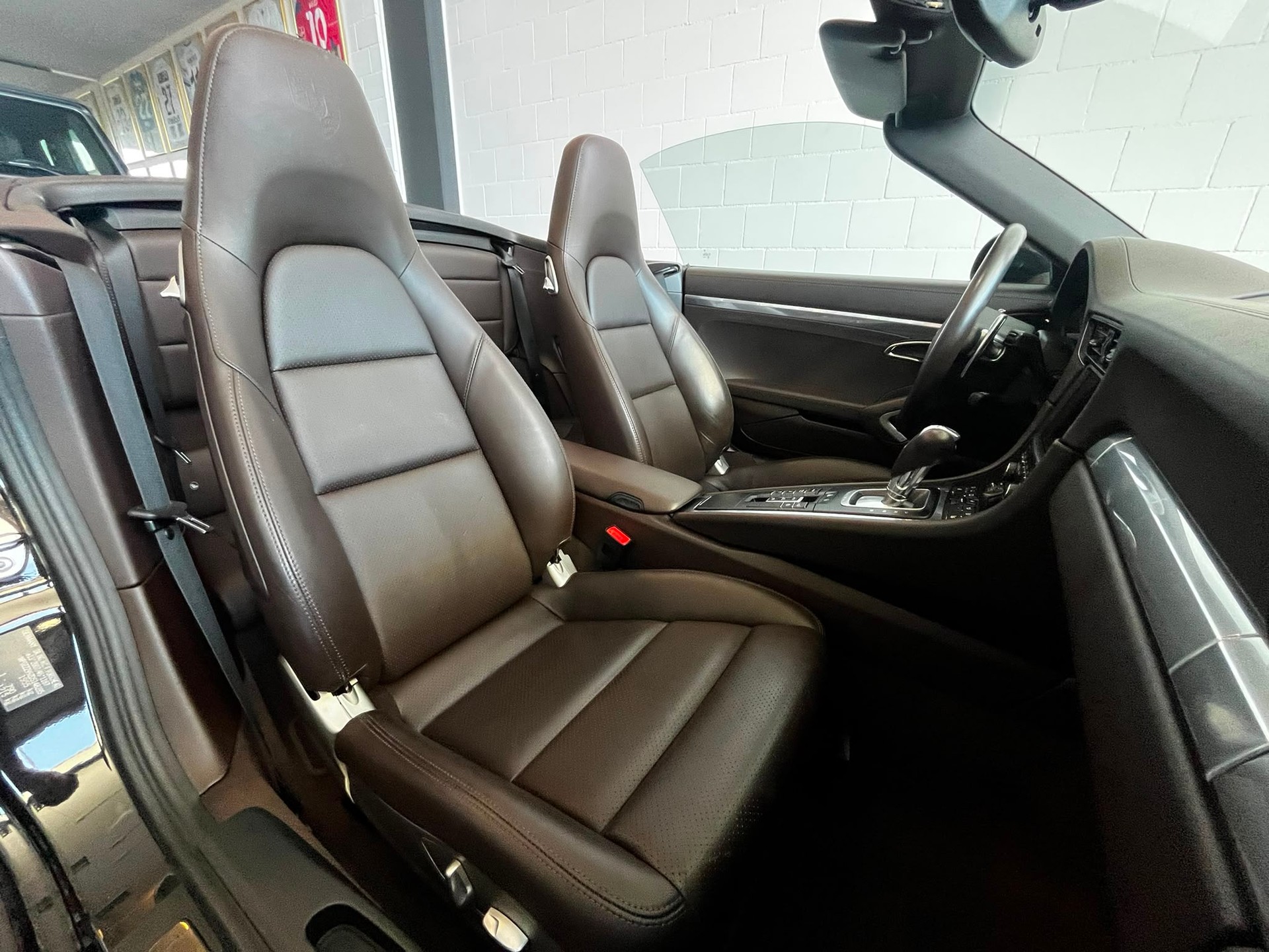 PORSCHE 911 Cabrio Carrera 4S PDK-image-18