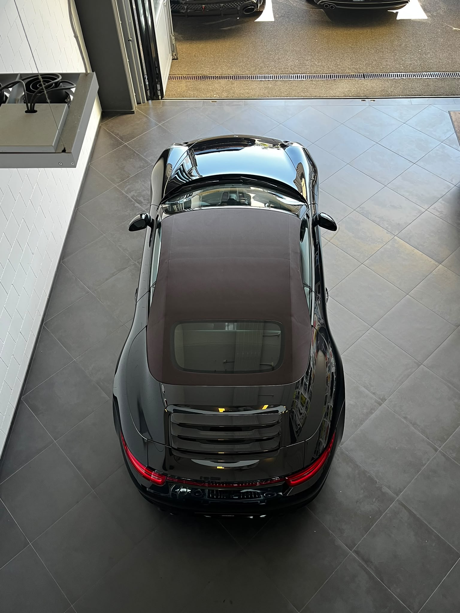 PORSCHE 911 Cabrio Carrera 4S PDK-image-12
