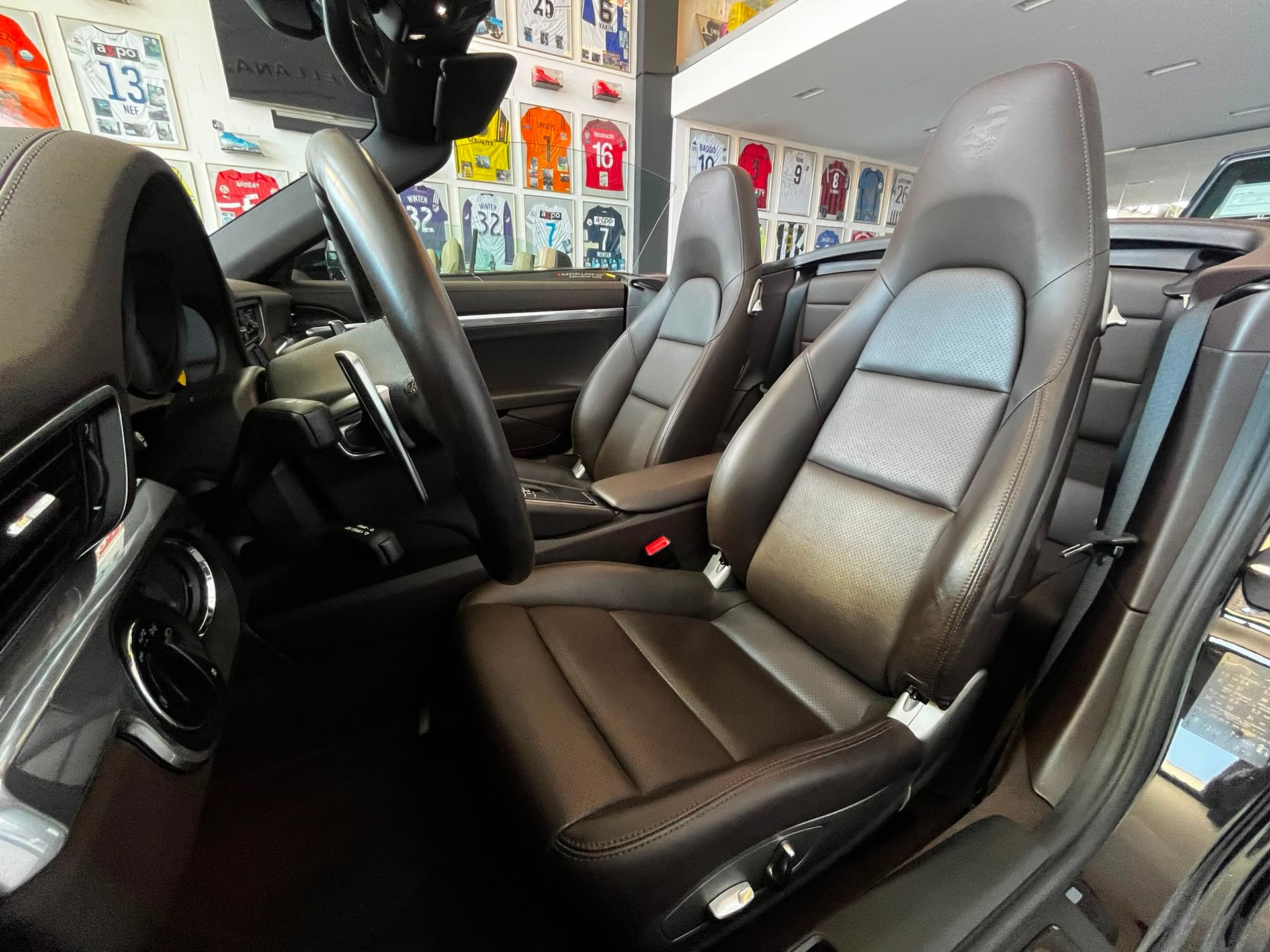 PORSCHE 911 Cabrio Carrera 4S PDK-image-15