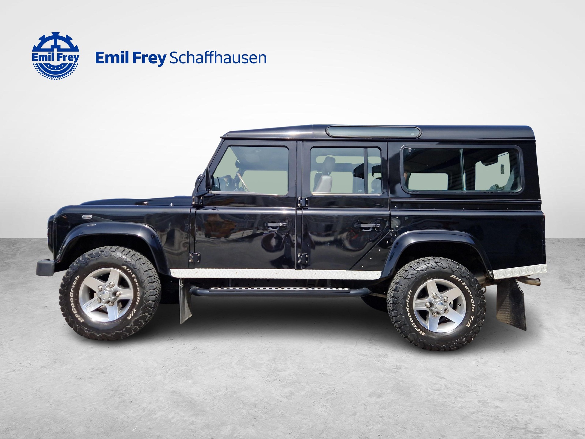 LAND ROVER Defender 110 2.4 Tdi SW-image-1