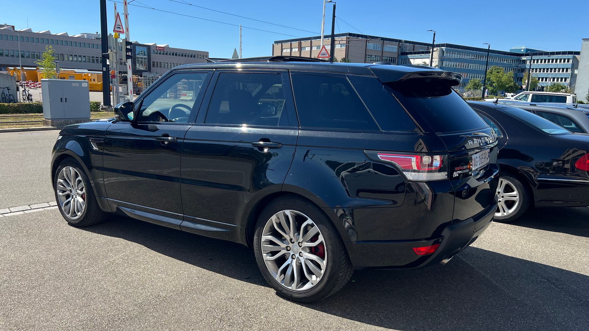 LAND ROVER Range Rover Sport 3.0 SDV6 HSE Dynamic Automatic-image-6