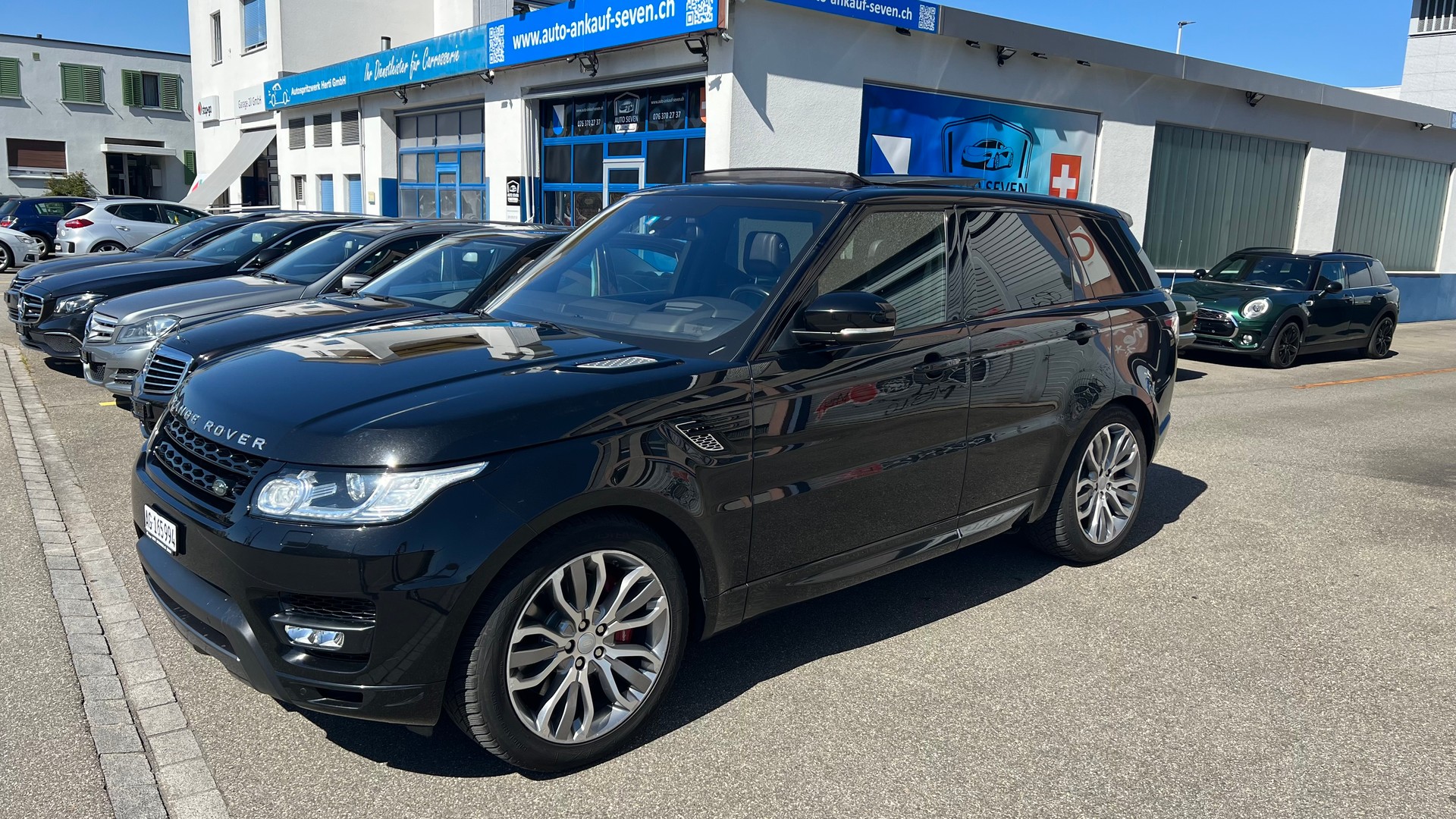 LAND ROVER Range Rover Sport 3.0 SDV6 HSE Dynamic Automatic-image-2