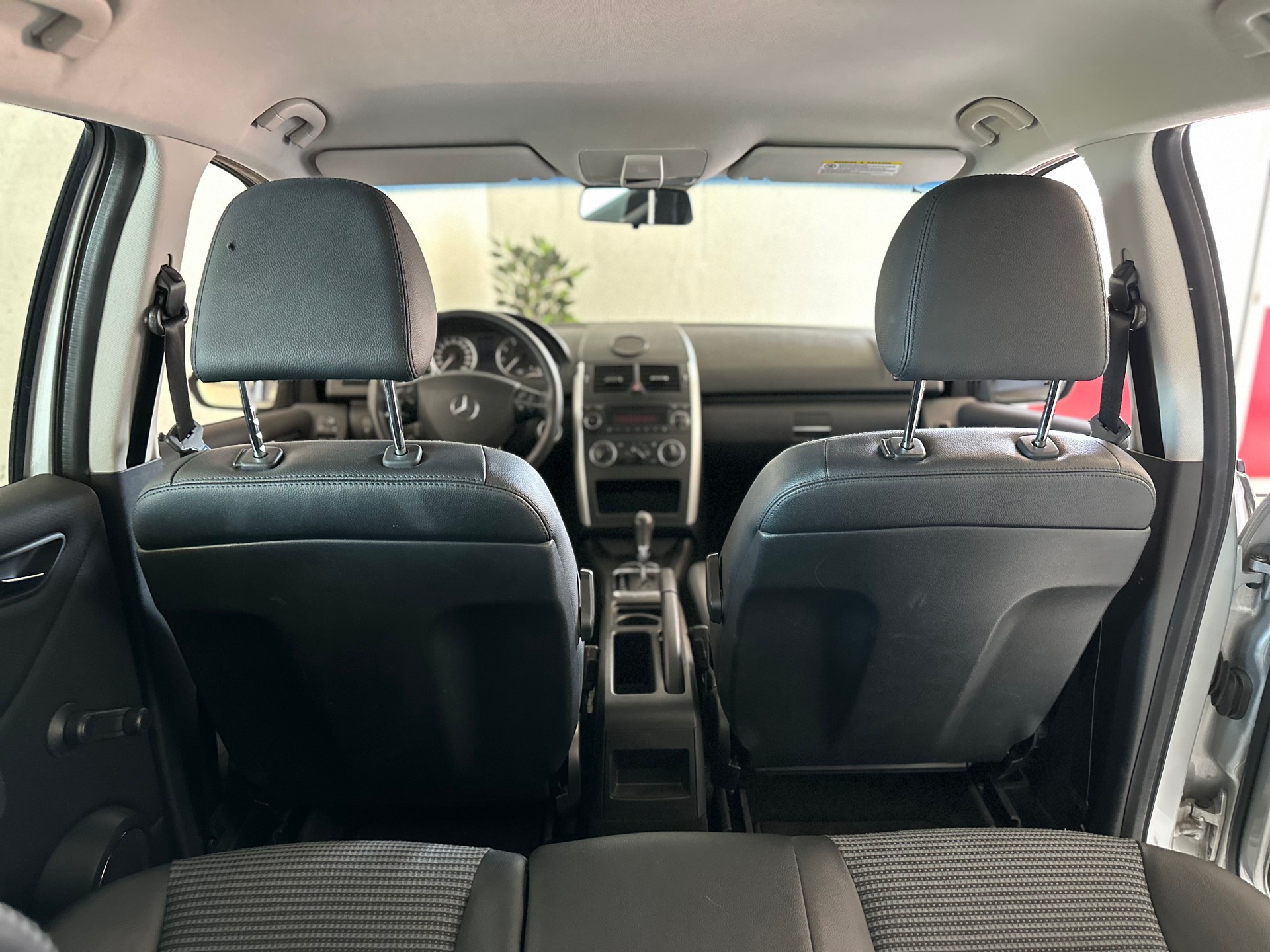 MERCEDES-BENZ A 200 Classic-image-17