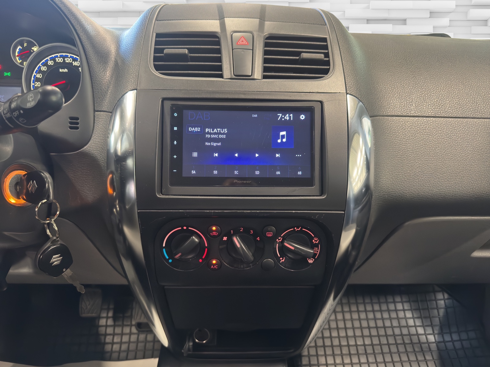 SUZUKI SX4 1.6 16V GL 4WD-image-13