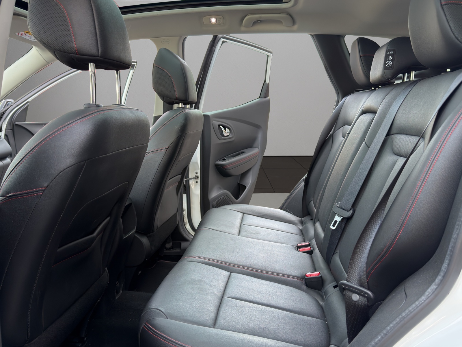 RENAULT Kadjar 1.2 16V Turbo Swiss Edition EDC-image-15