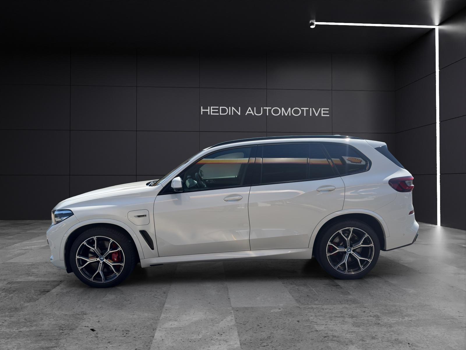 BMW X5 45e xDrive-showroom-element-3