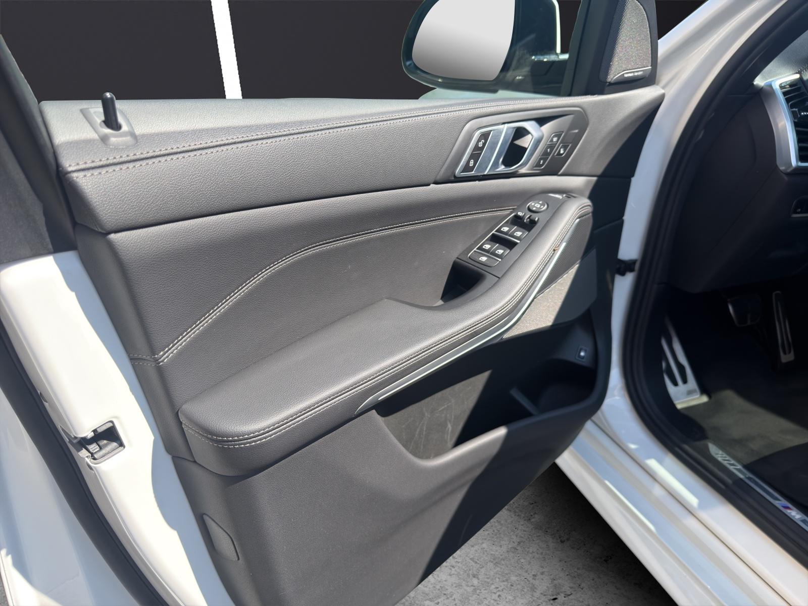BMW X5 45e xDrive-image-7