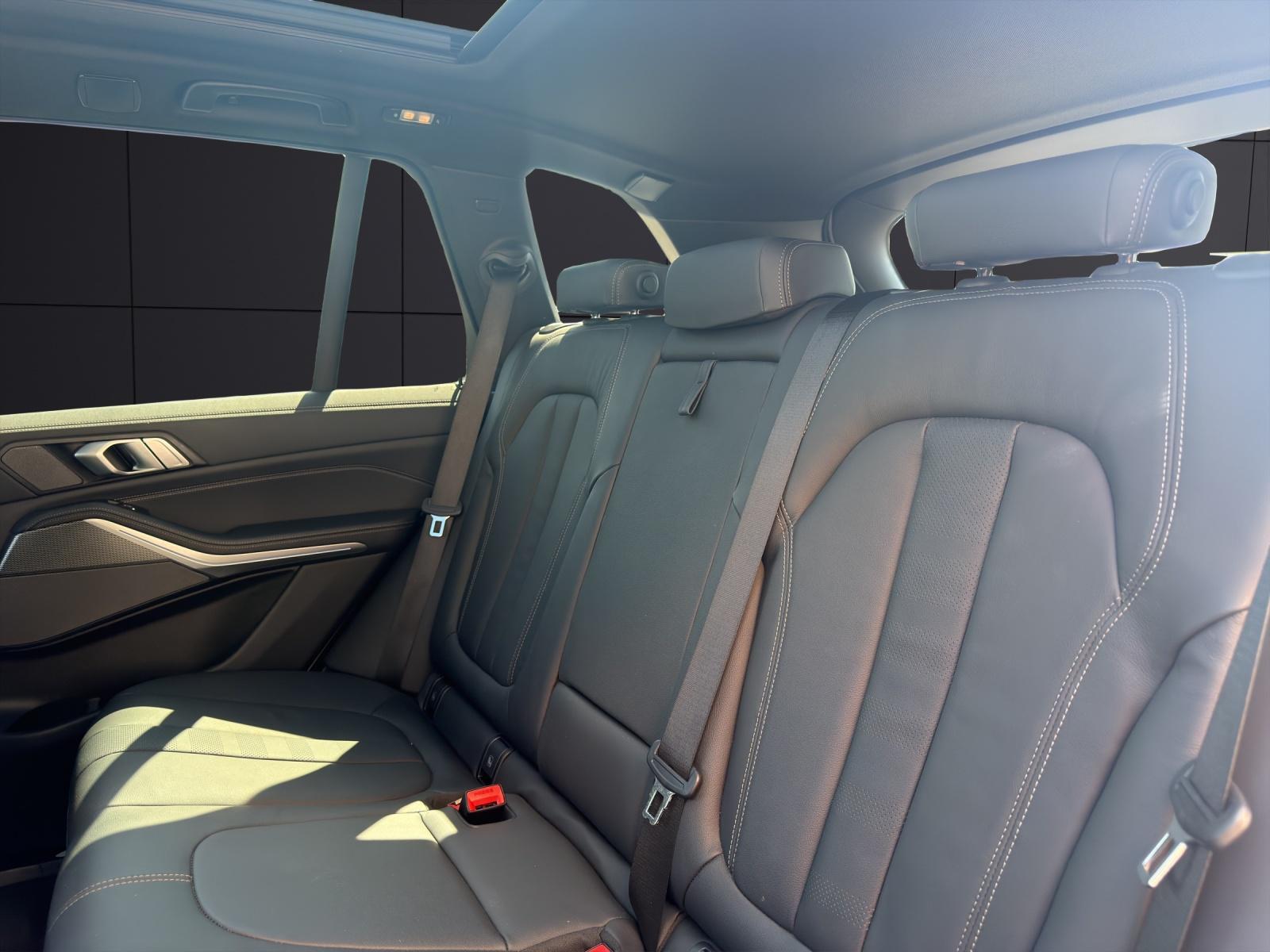 BMW X5 45e xDrive-image-13