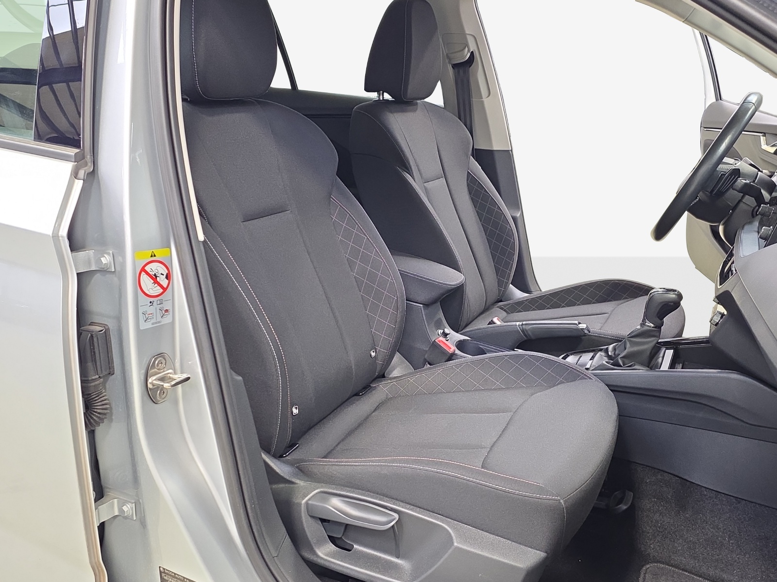 SKODA Kamiq 1.0 TSI Ambition DSG-image-15