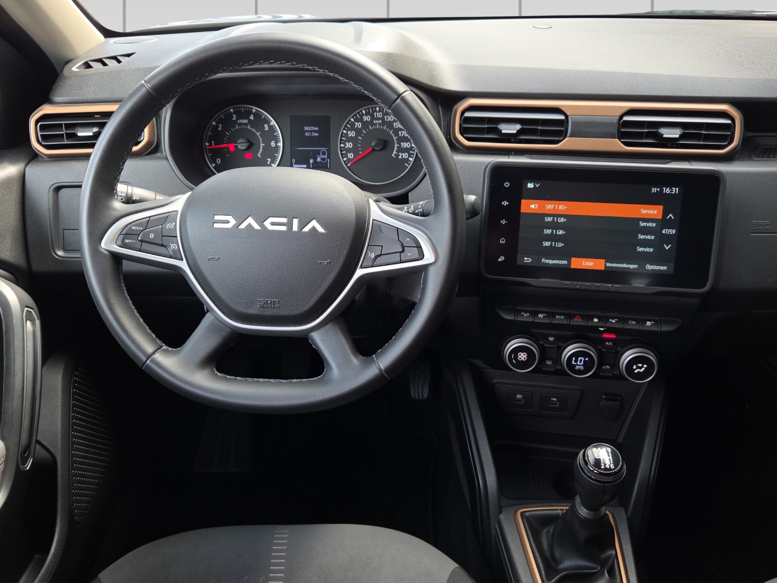 DACIA Duster TCe 150 Extreme 4x4-image-6