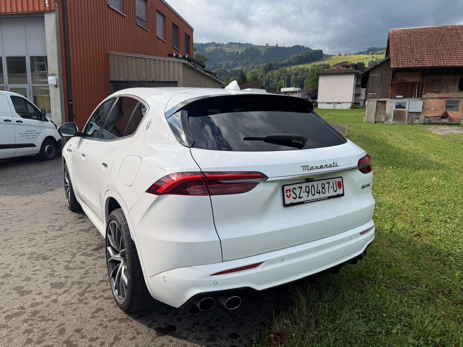 MASERATI Grecale 2.0 MHEV GT Hybrid Automatica-image-3