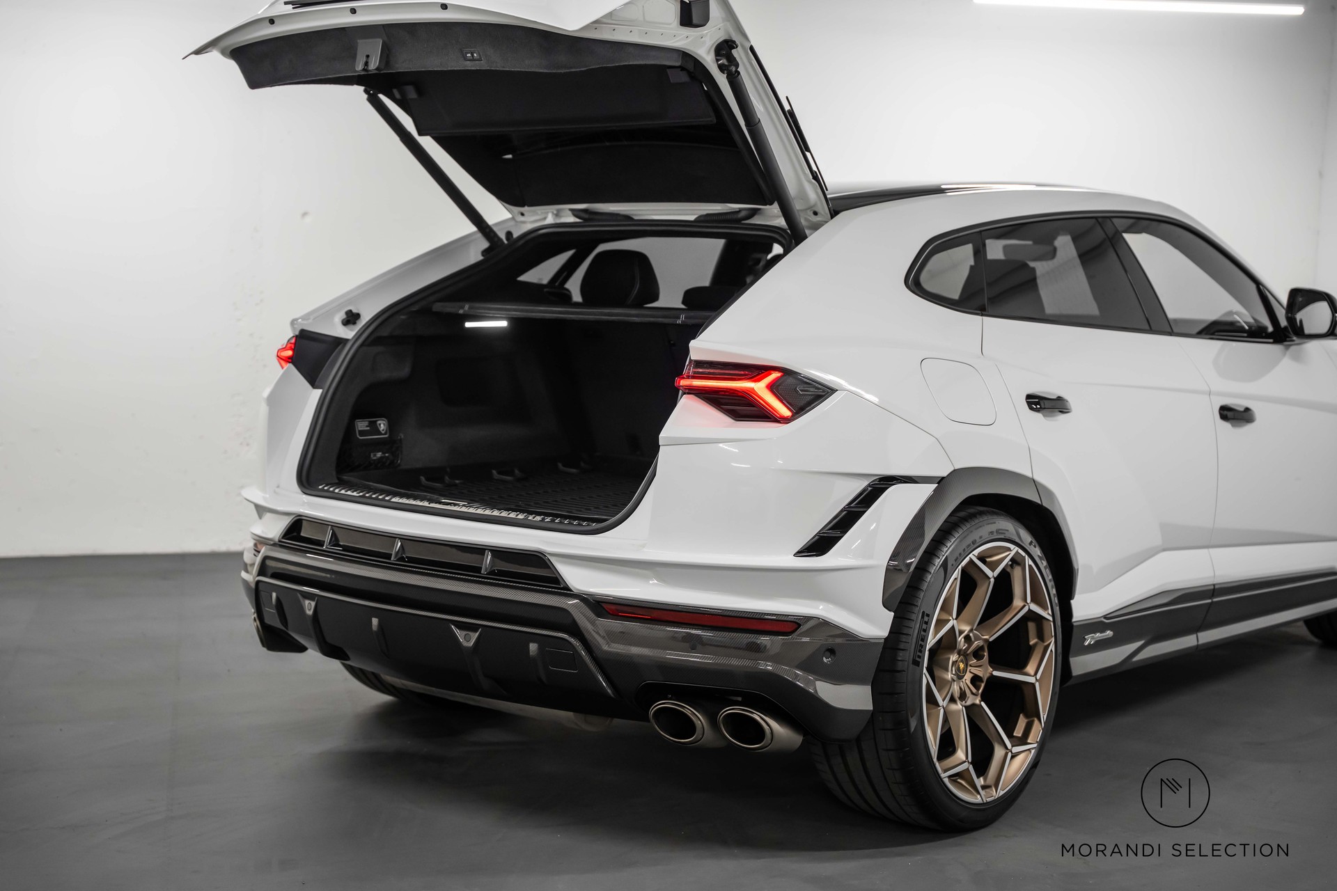 LAMBORGHINI Urus 4.0 Performante-image-9