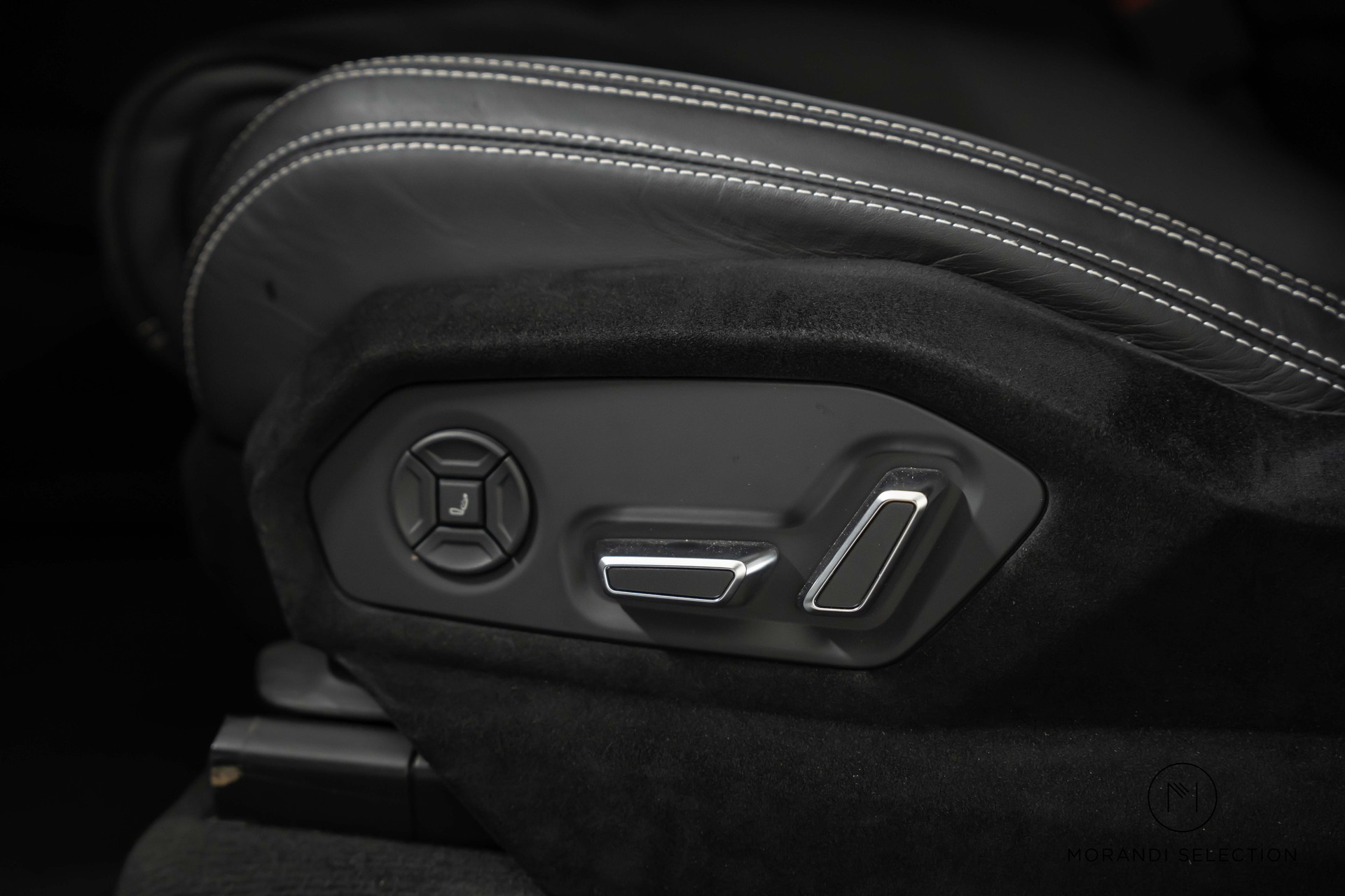 LAMBORGHINI Urus 4.0 Performante-image-17