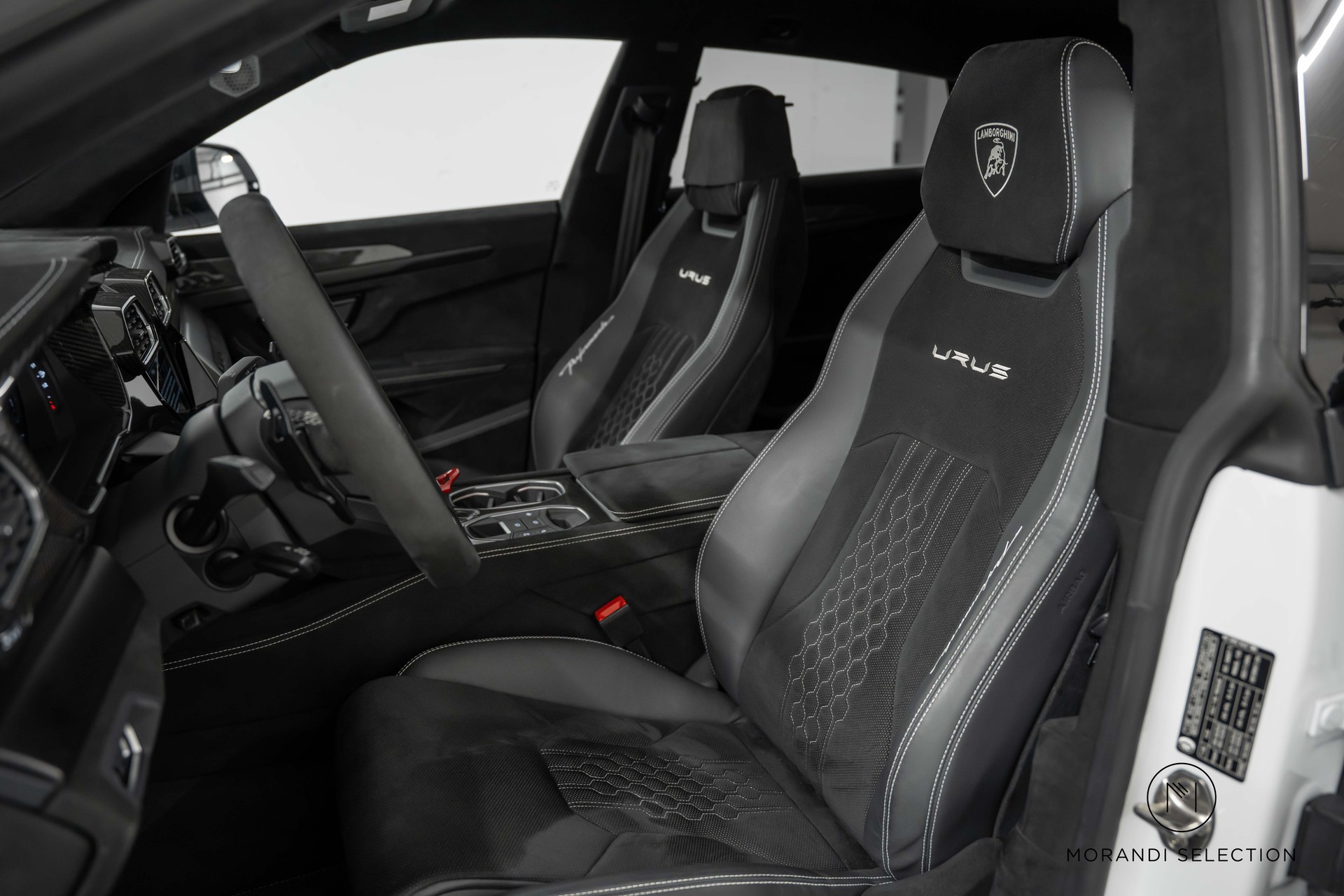 LAMBORGHINI Urus 4.0 Performante-image-15