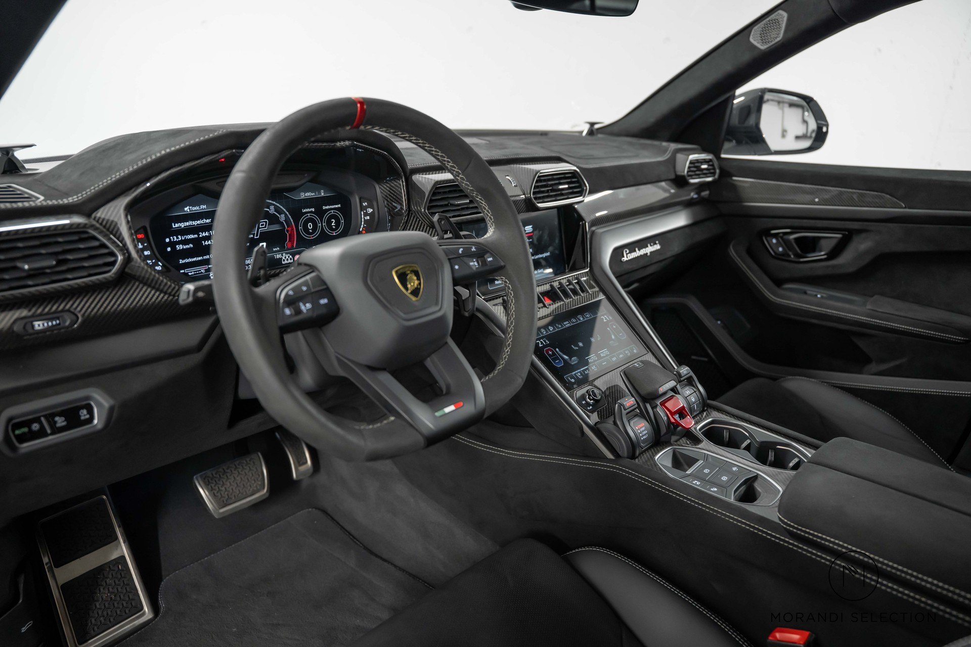 LAMBORGHINI Urus 4.0 Performante-image-13