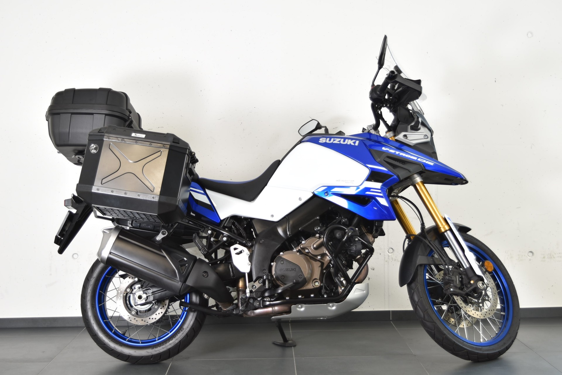 SUZUKI DL 1050-showroom-element-3