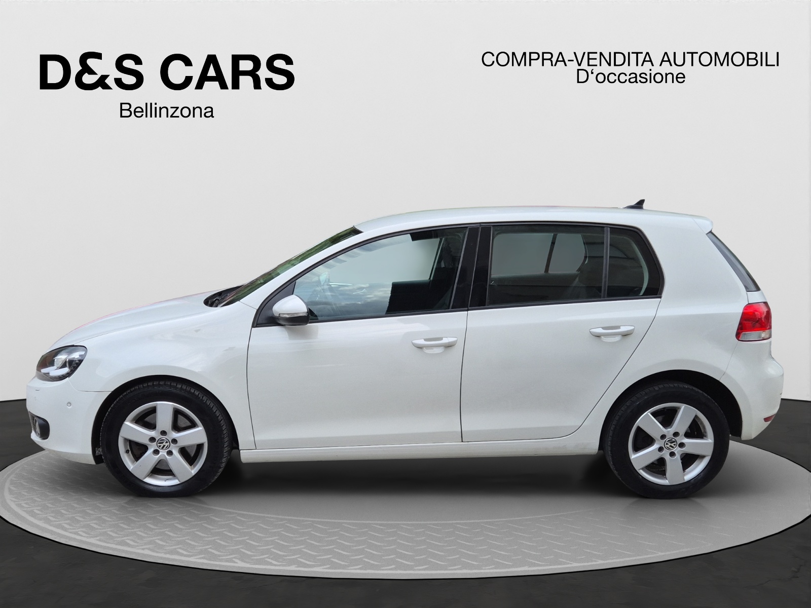 VW Golf 2.0 TDI Team 4Motion-image-2