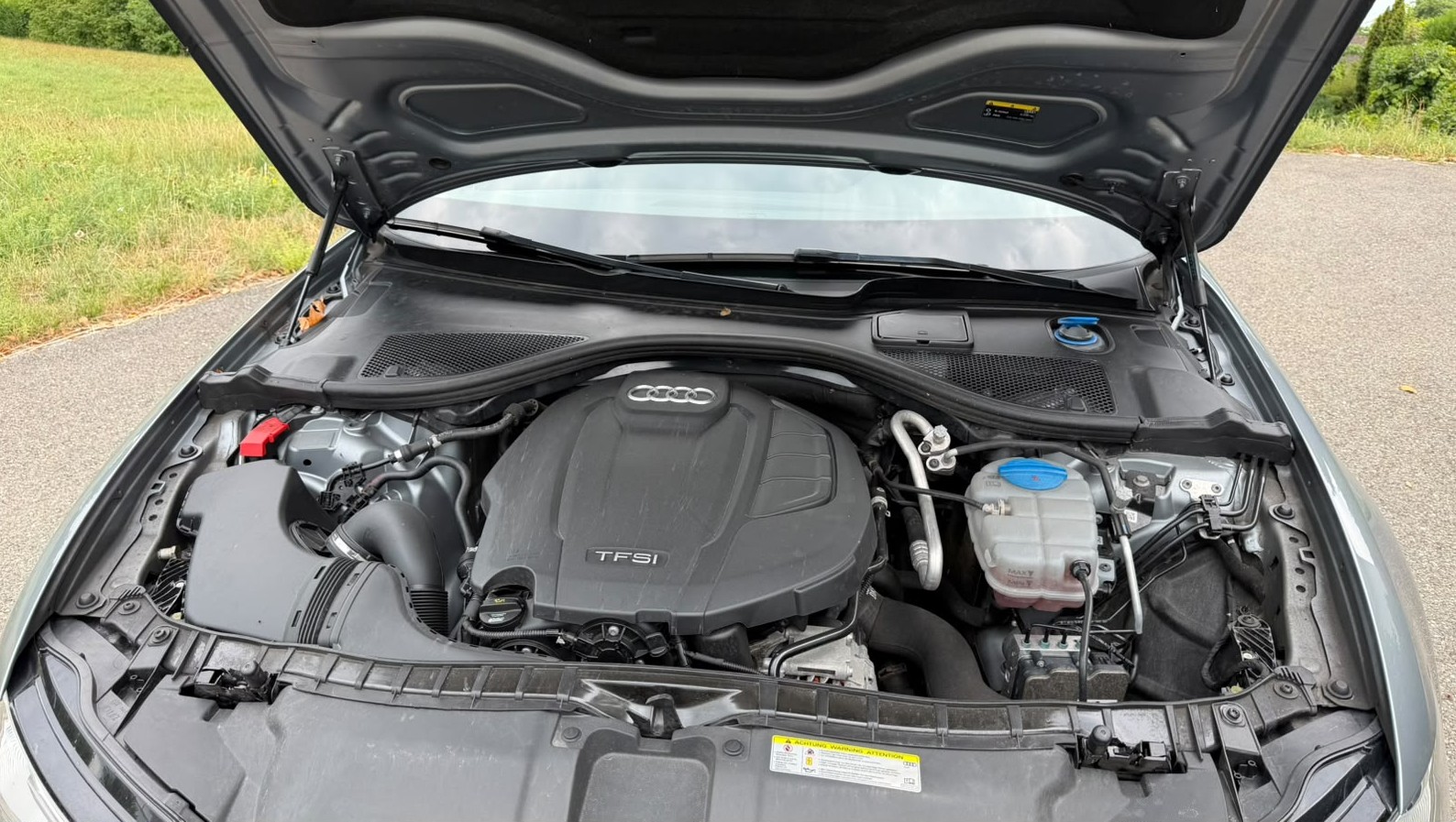 AUDI A6 2.0 TFSI quattro S-Tronic-image-6