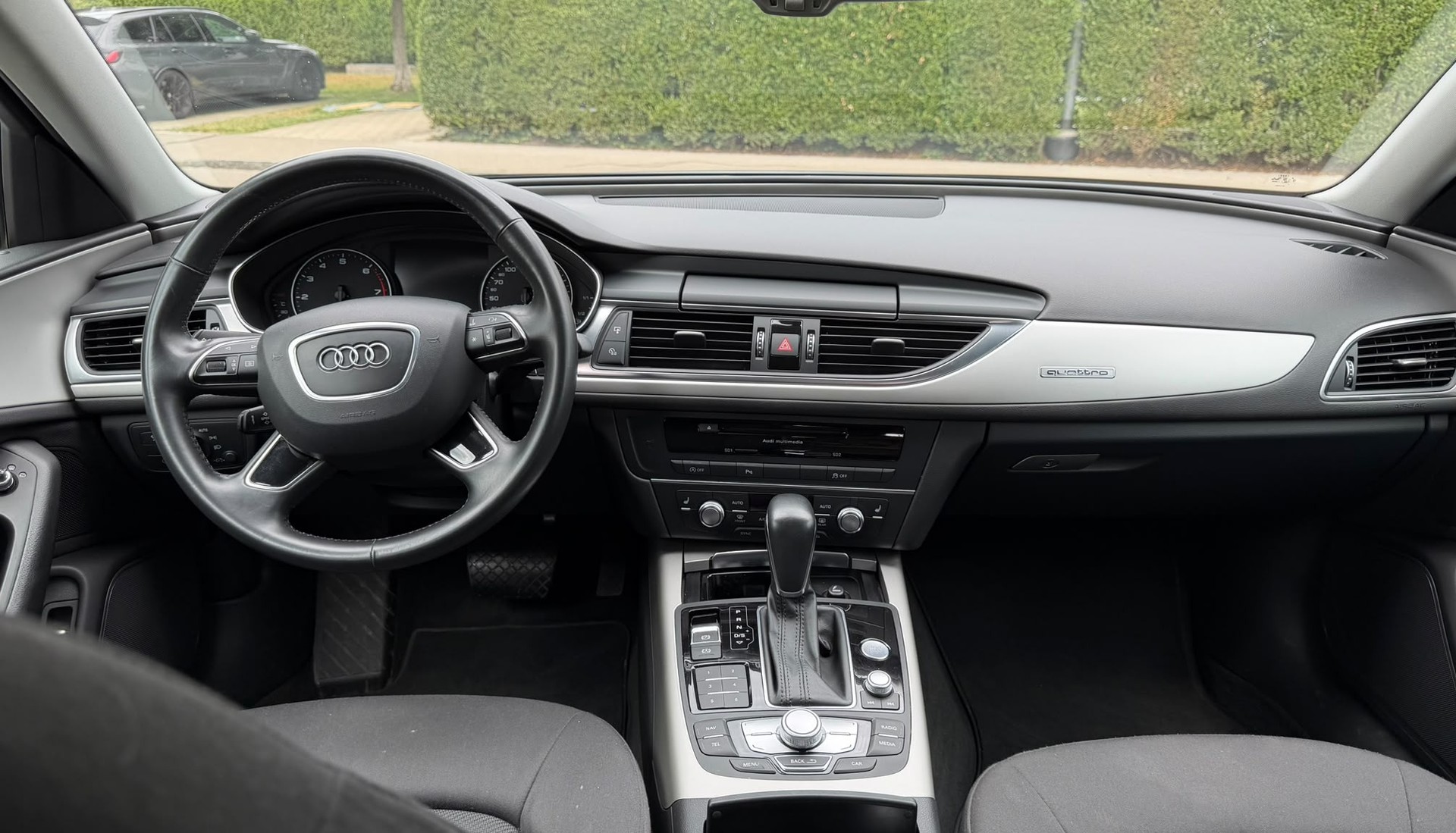 AUDI A6 2.0 TFSI quattro S-Tronic-image-7
