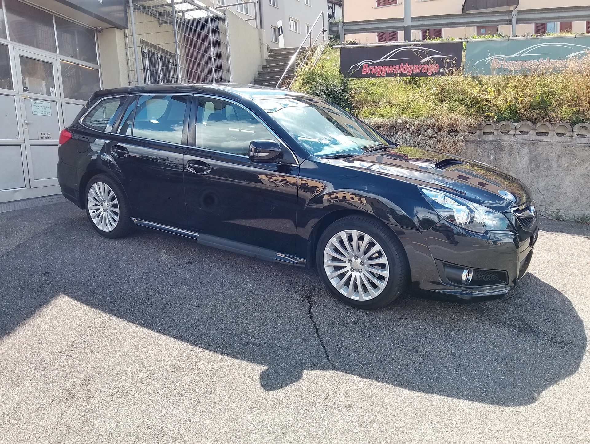 SUBARU Legacy 2.5GT Executive S AWD Automatic-image-5
