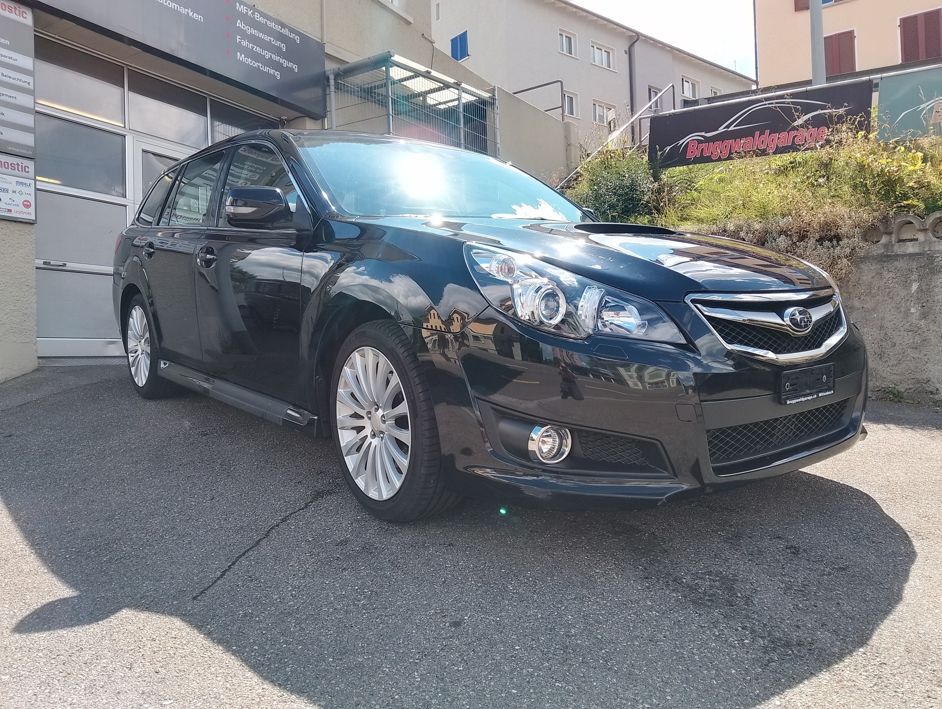 SUBARU Legacy 2.5GT Executive S AWD Automatic-image-4