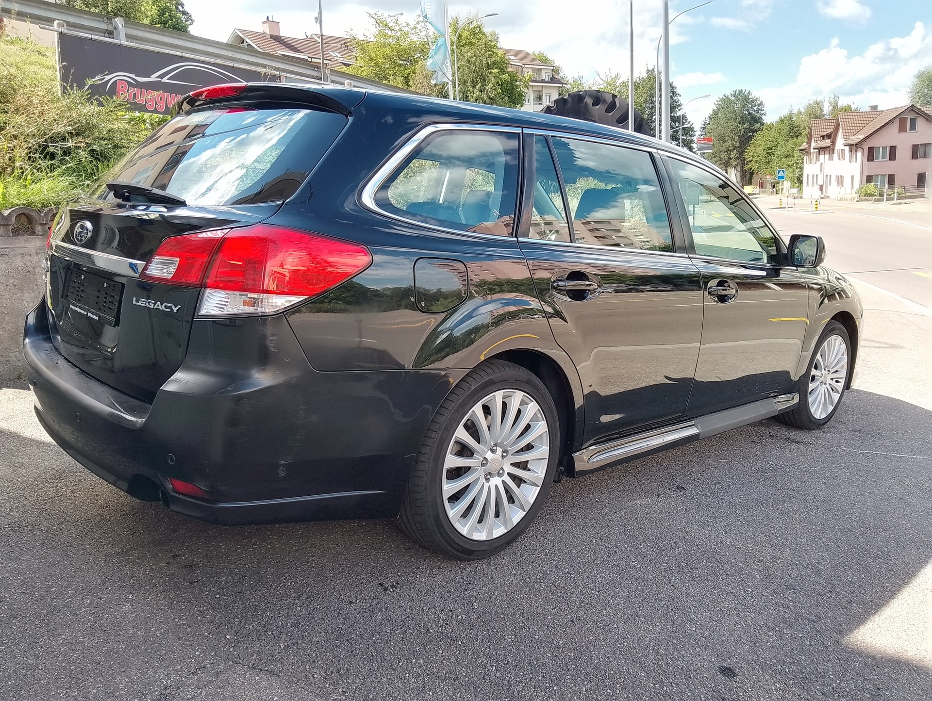SUBARU Legacy 2.5GT Executive S AWD Automatic-image-9