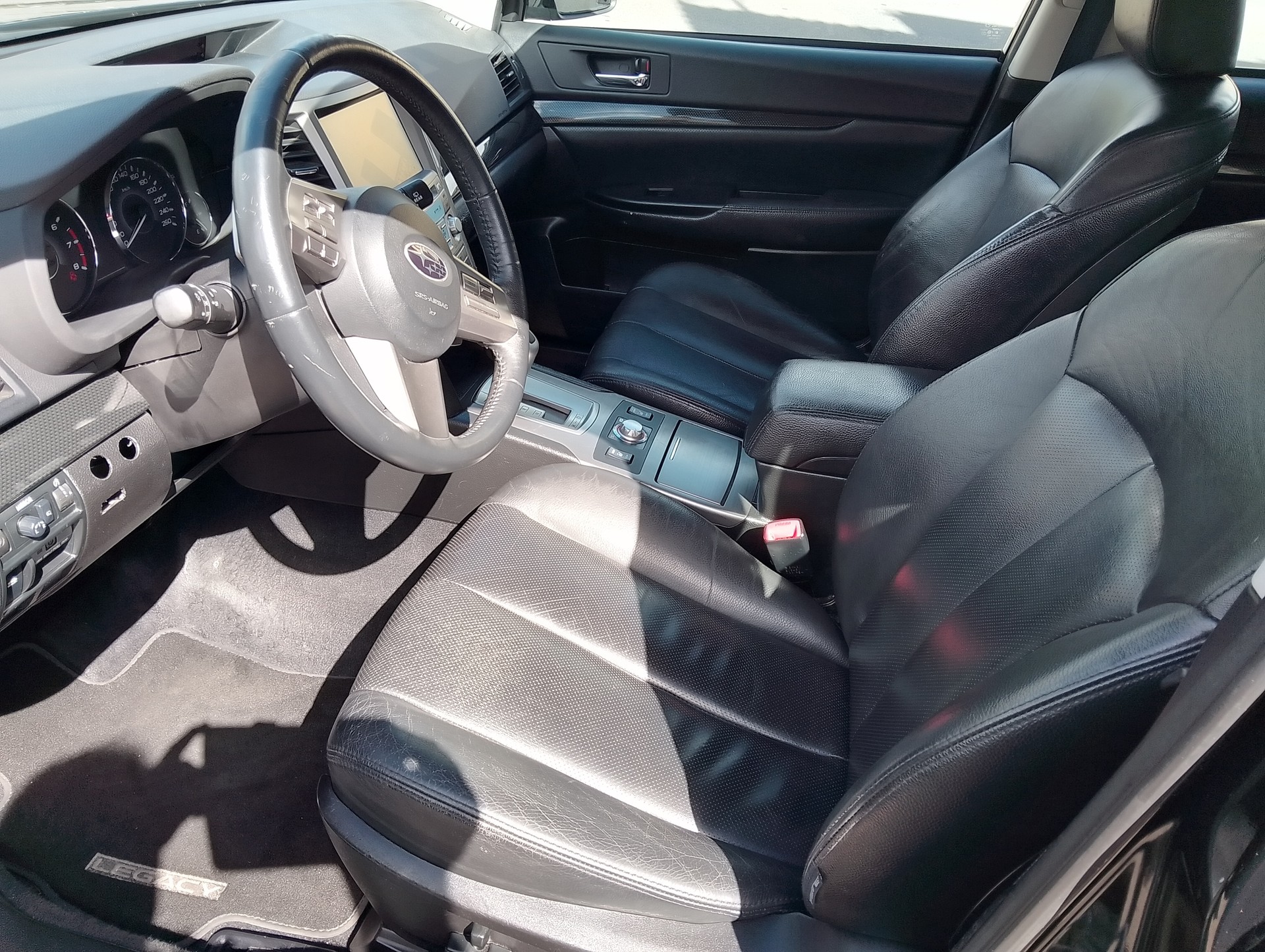 SUBARU Legacy 2.5GT Executive S AWD Automatic-image-12