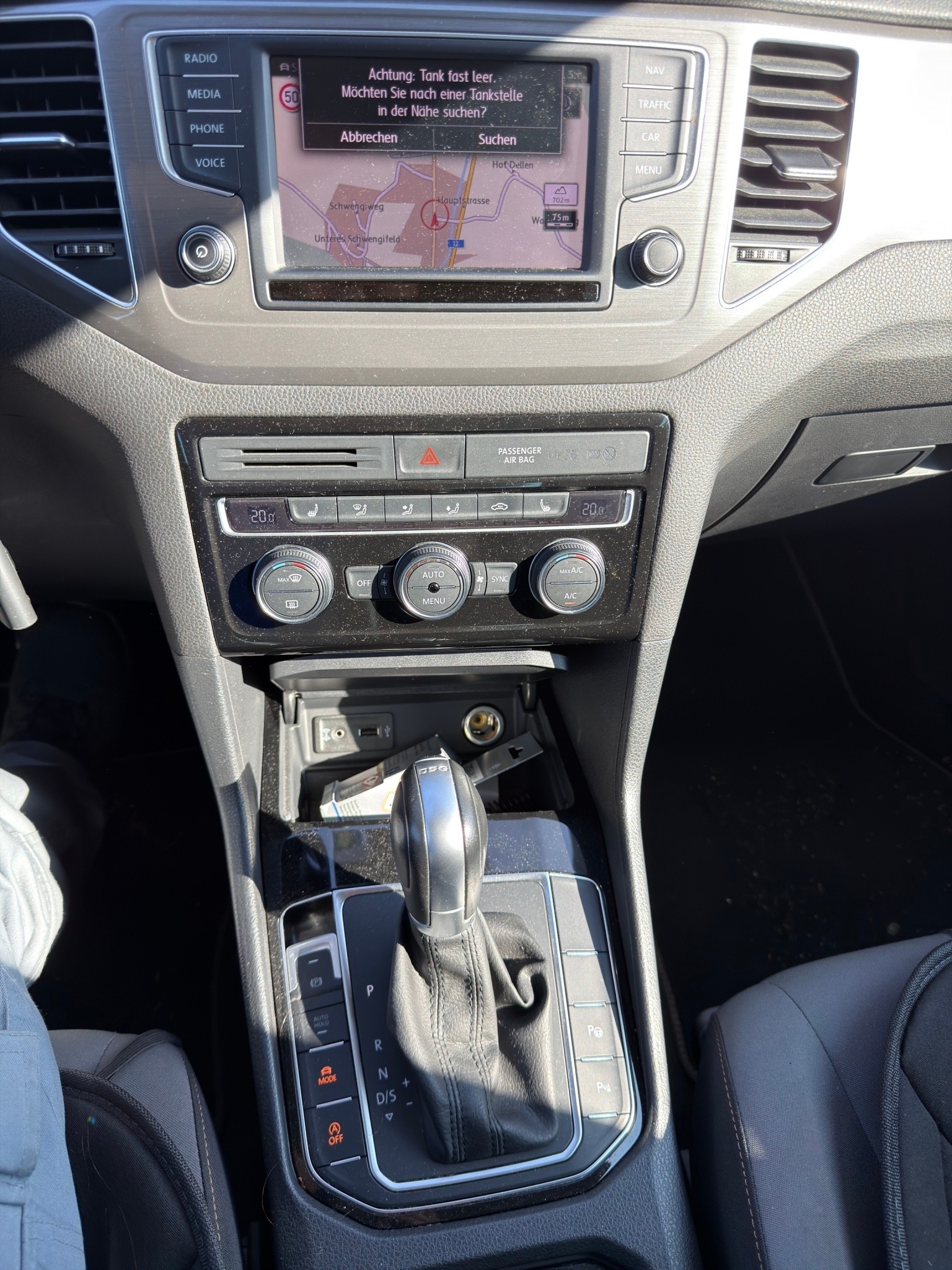VW Golf Sportsvan 1.4 TSI Comfortline DSG-image-13