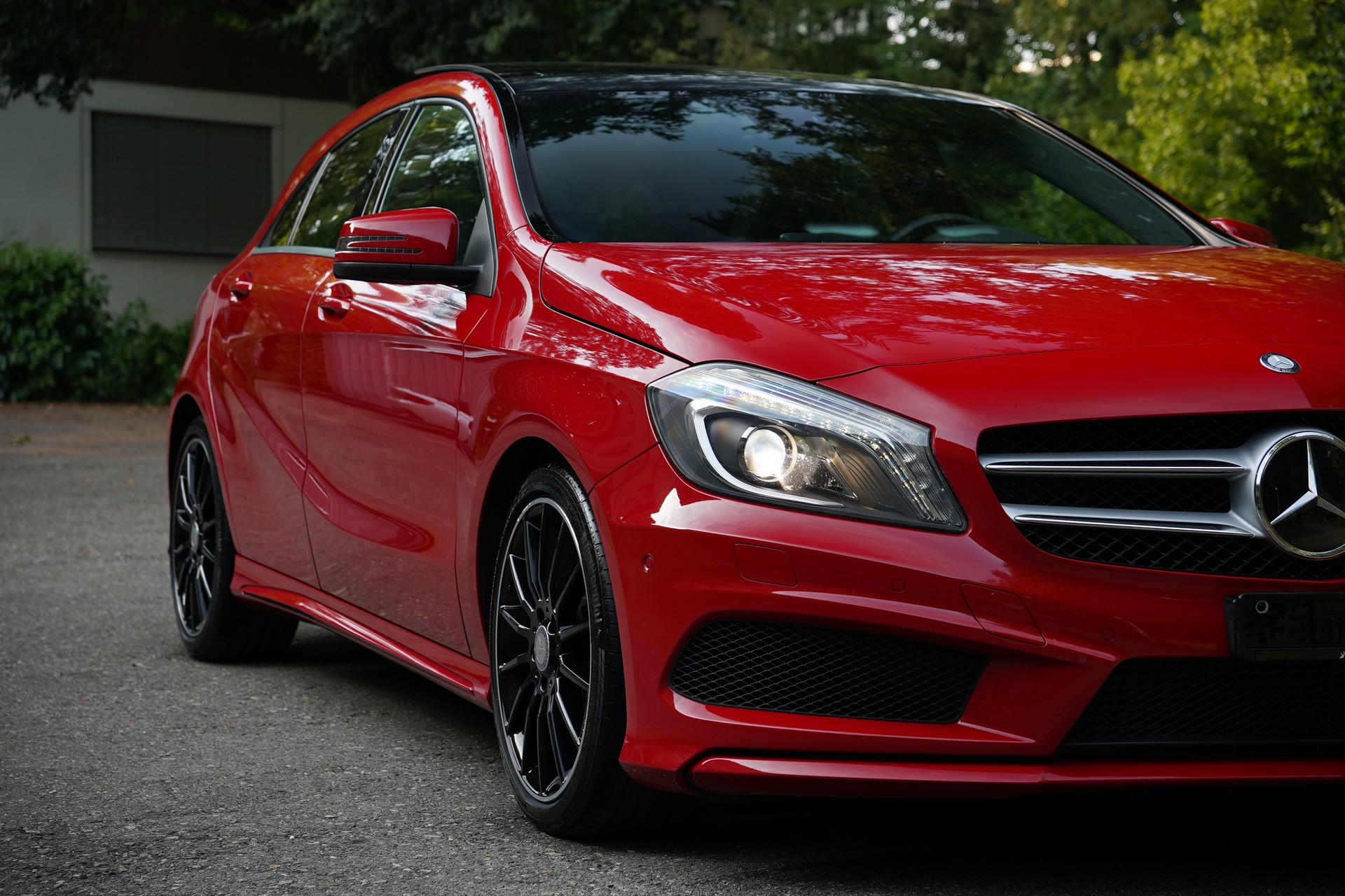 MERCEDES-BENZ A 250 AMG Line 7G-DCT-image-10