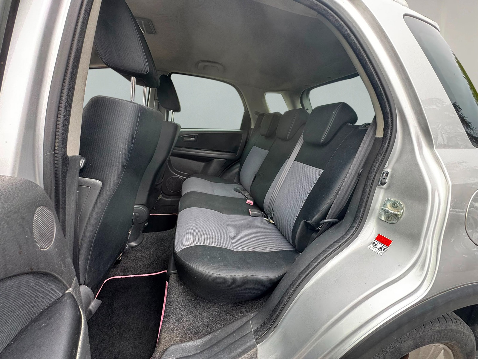 FIAT Sedici 1.9 JTD 4WD Emotion-image-9