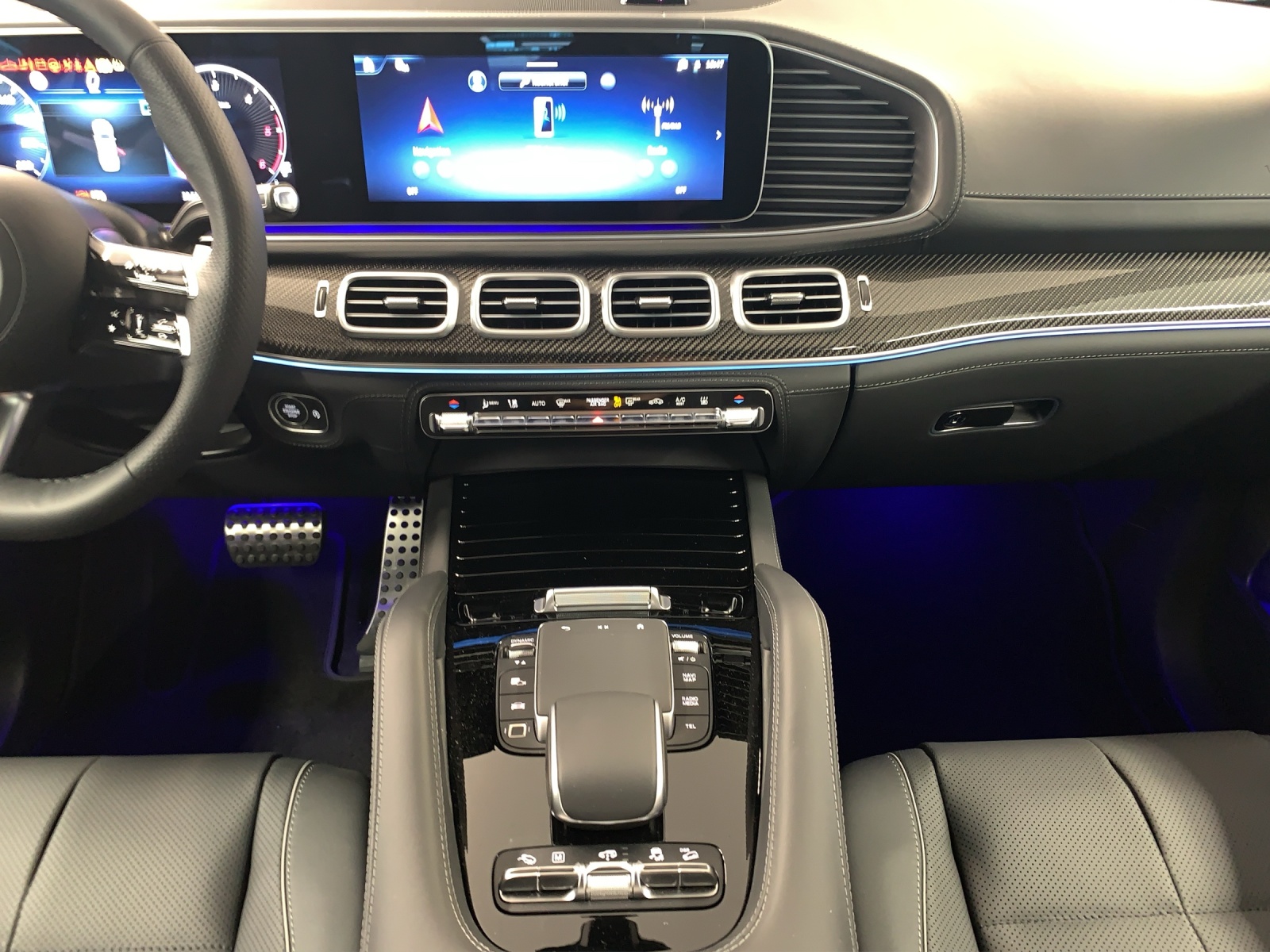 MERCEDES-BENZ GLS 450d 4MATIC-image-10
