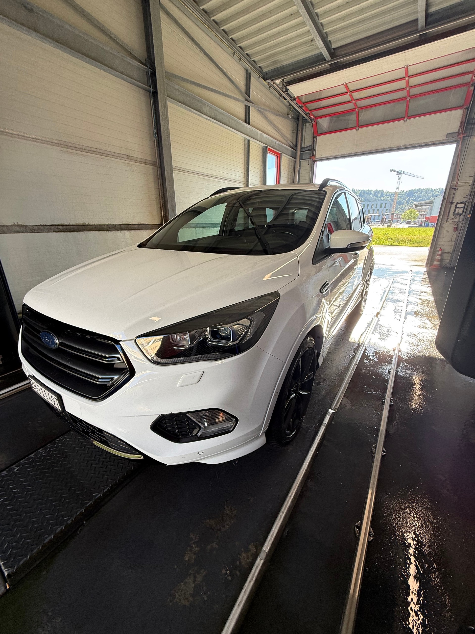 FORD Kuga 2.0 SCTi ST Line High 4WD Automatic-image-0