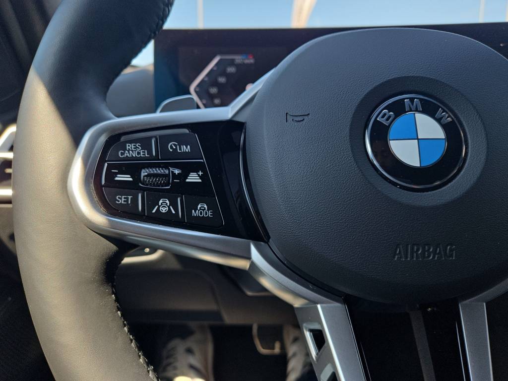 BMW 320d xDrive 48V Steptronic M Sport-image-14