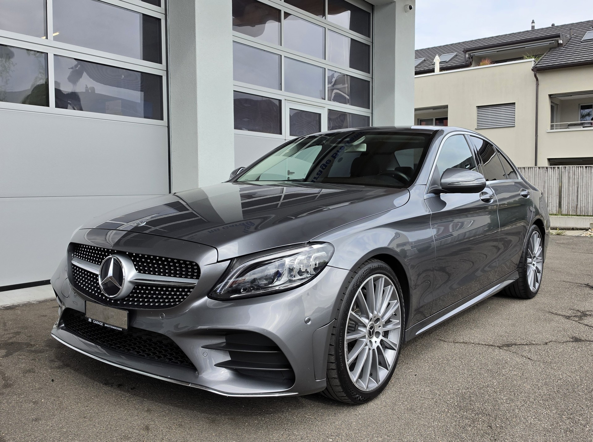 MERCEDES-BENZ C 220 d AMG Line 4Matic 9G-Tronic-image-1