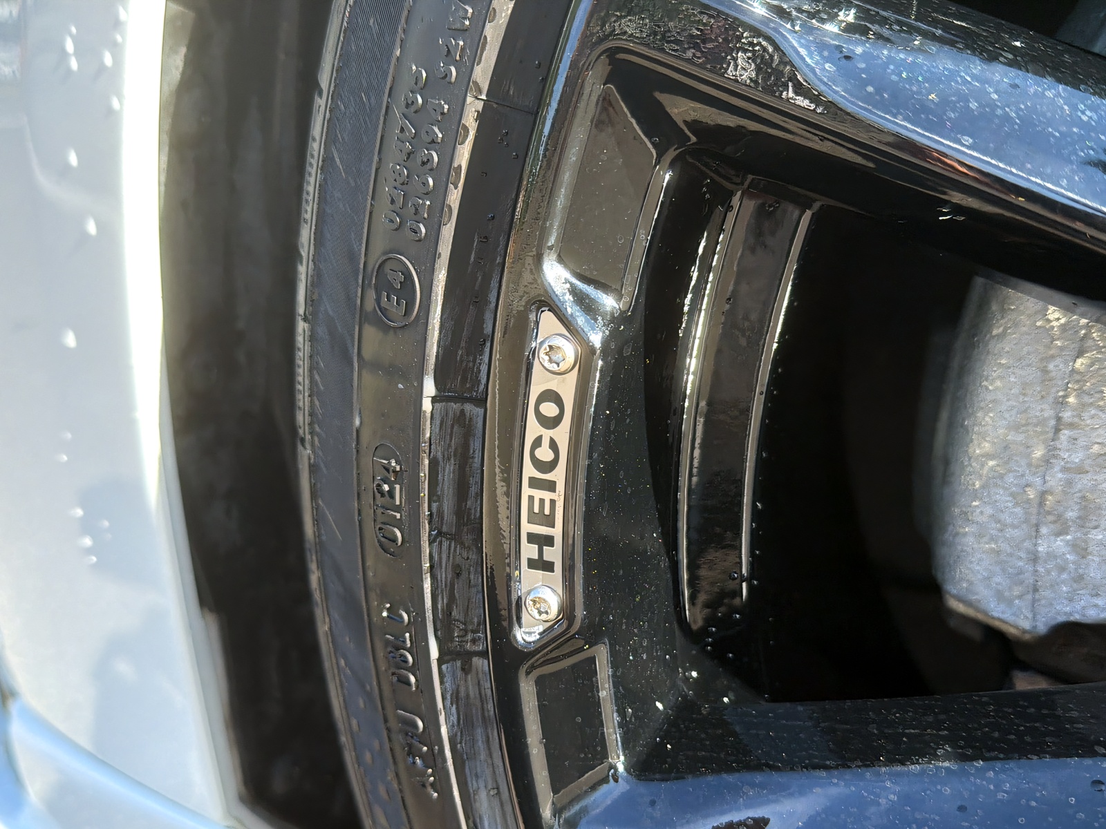 VOLVO V60 2.0 T8 TE Ultra Dark Heico-image-16