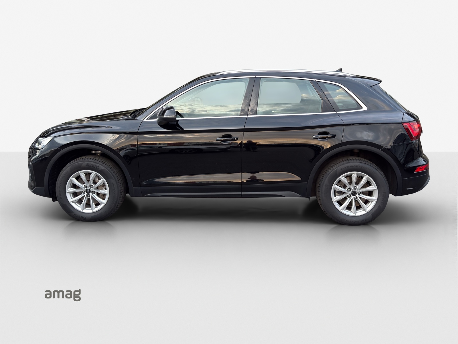 AUDI Q5 40 TDI quattro S-tronic-image-1