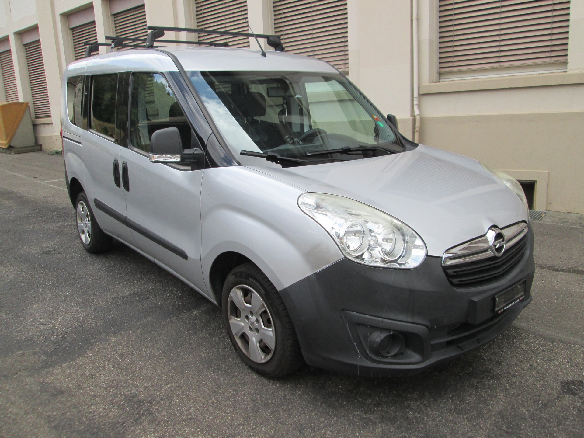 OPEL Combo 1.6 CDTi Enjoy L1H1-image-2