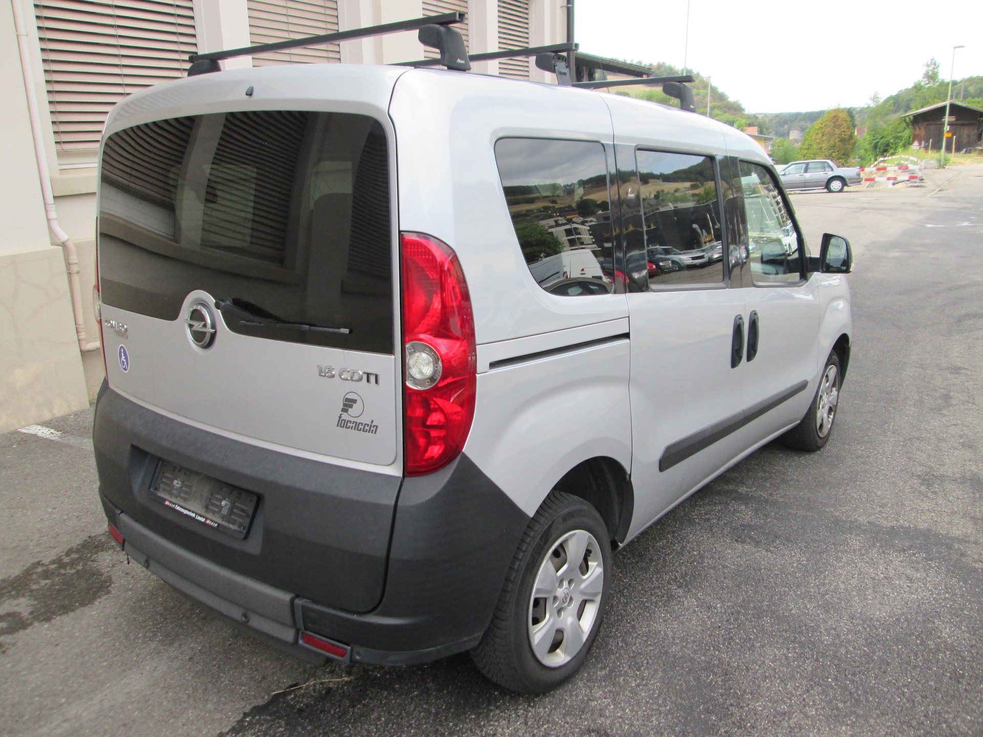 OPEL Combo 1.6 CDTi Enjoy L1H1-image-3