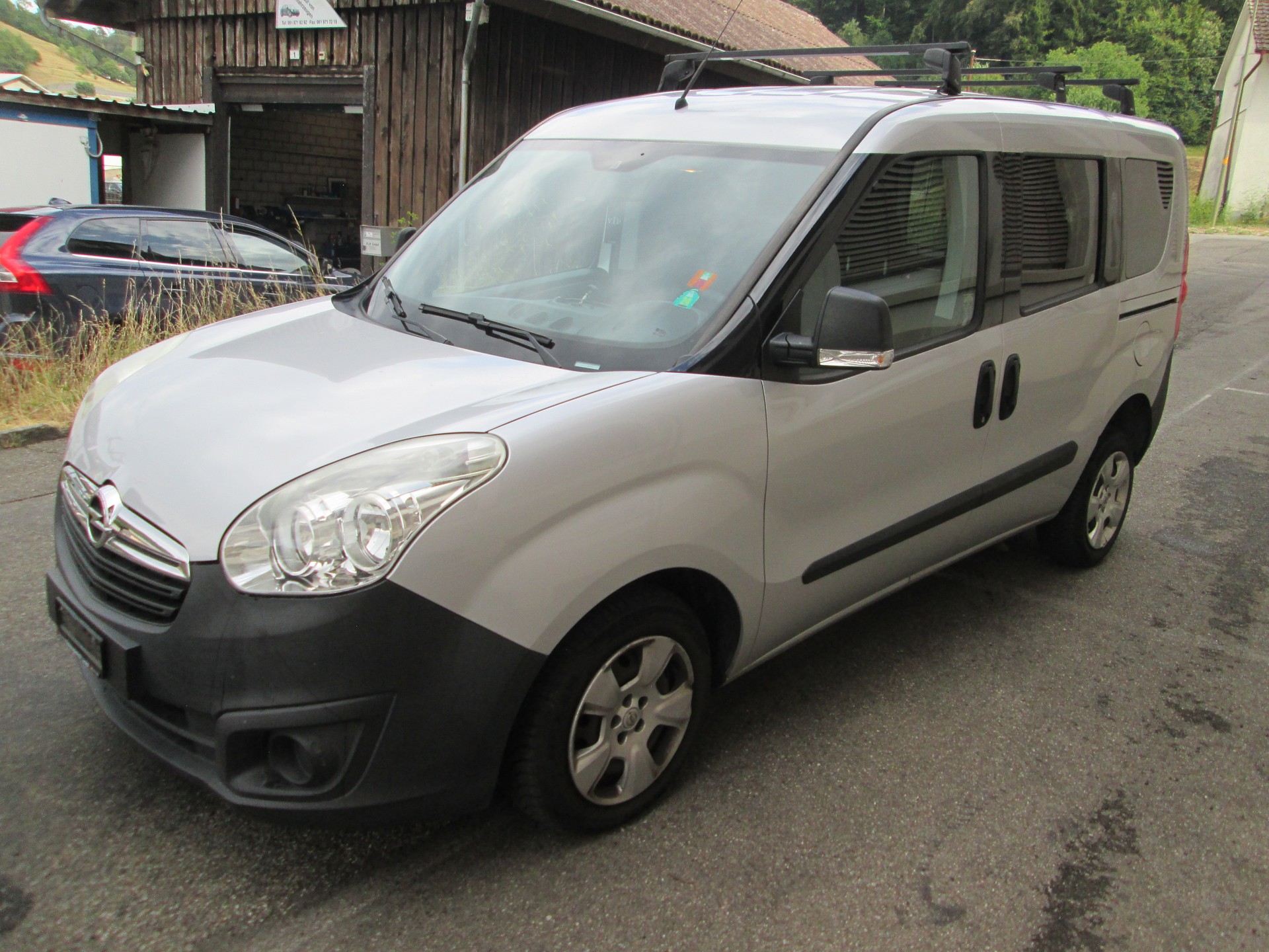 OPEL Combo 1.6 CDTi Enjoy L1H1-image-0