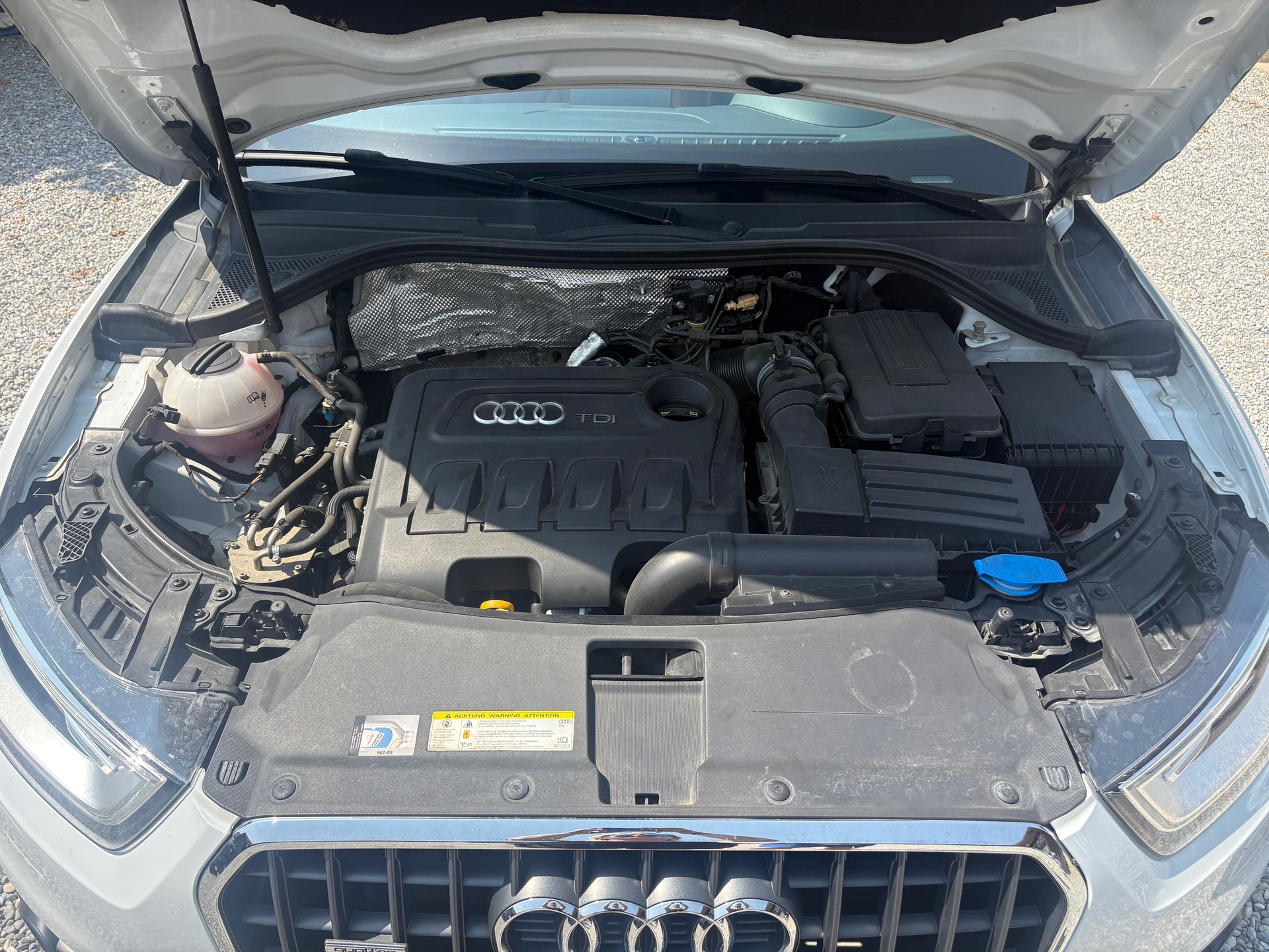 AUDI 2.0 TDI 177 quattro-image-3