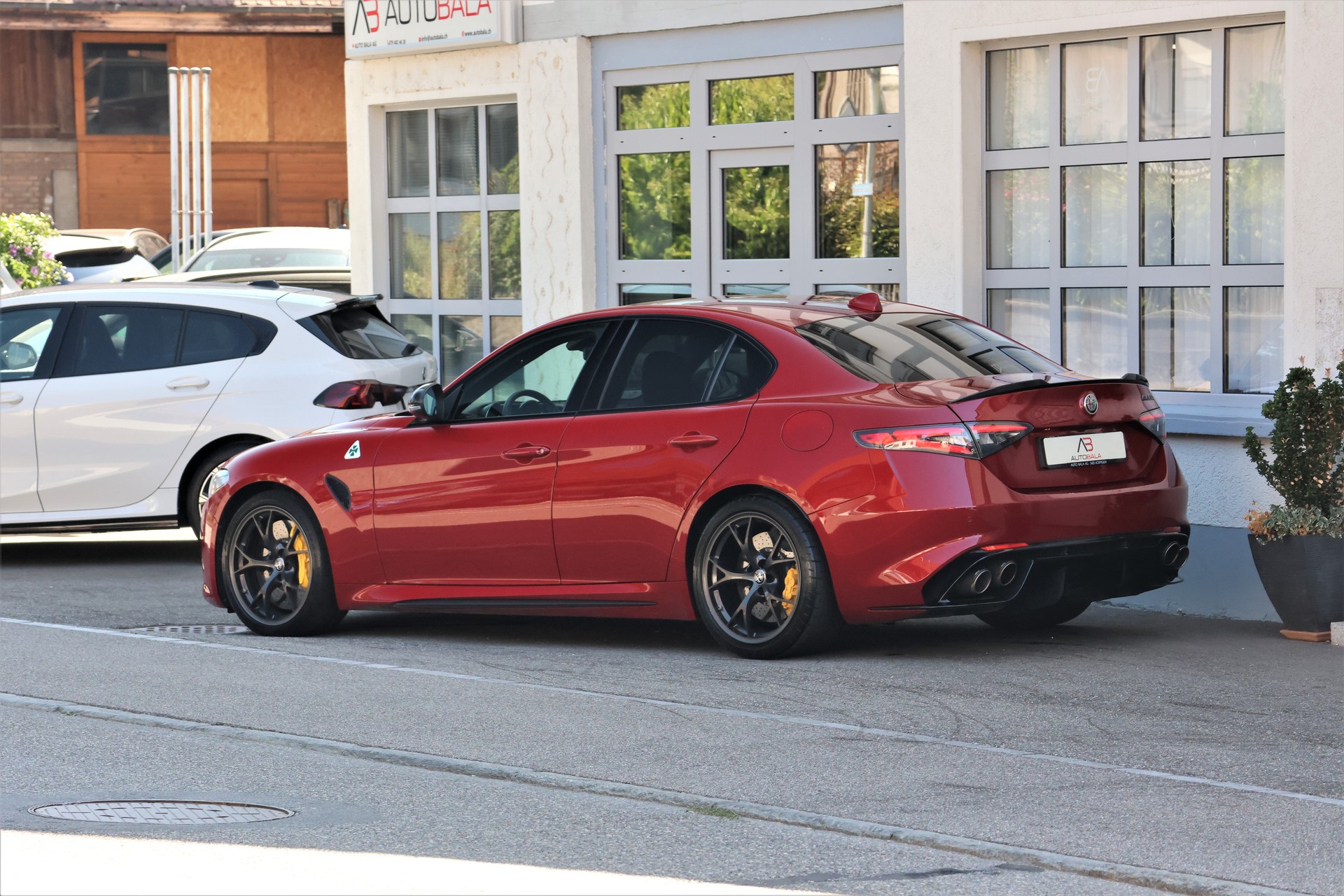 ALFA ROMEO Giulia 2.9 V6 Quadrifoglio Automatic *Facelift*Akrapovic*-image-4