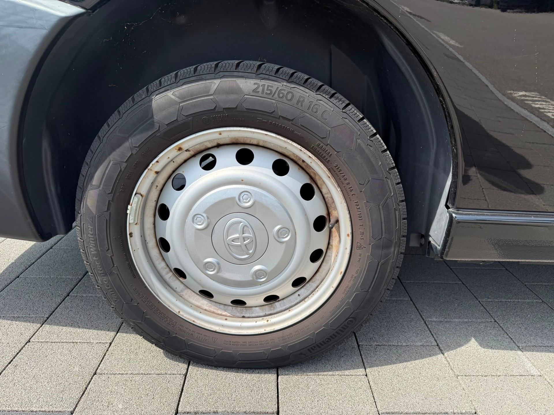 TOYOTA 1.6 D Terra-image-15