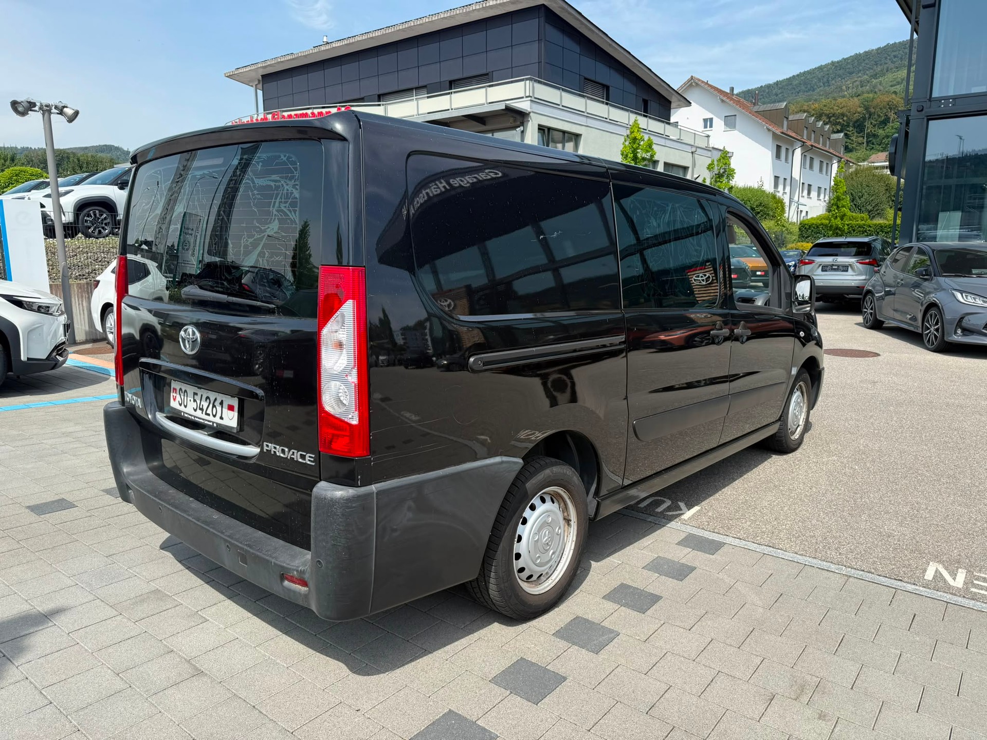 TOYOTA 1.6 D Terra-image-3