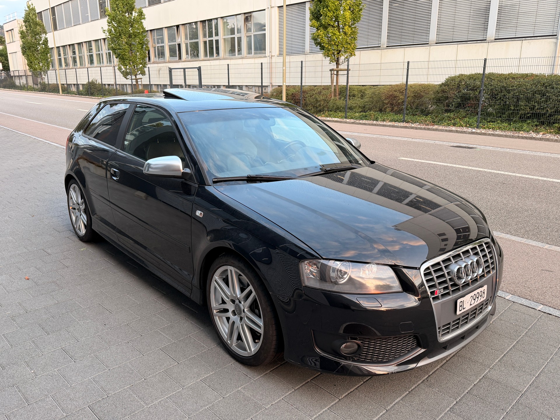 AUDI S3 2.0 Turbo FSI quattro-image-1