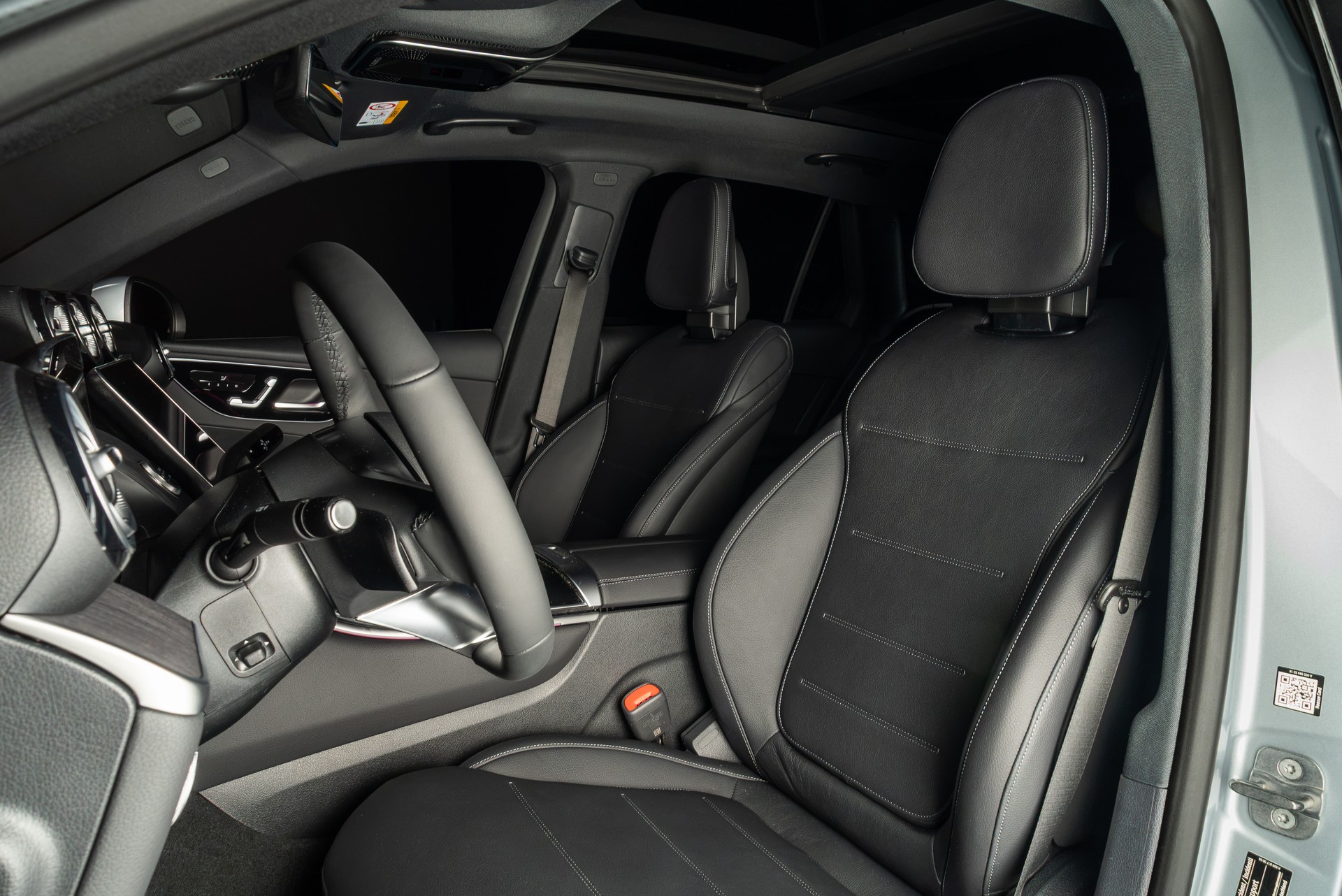 MERCEDES-BENZ GLC 400 e 4Matic 9G-Tronic-image-12