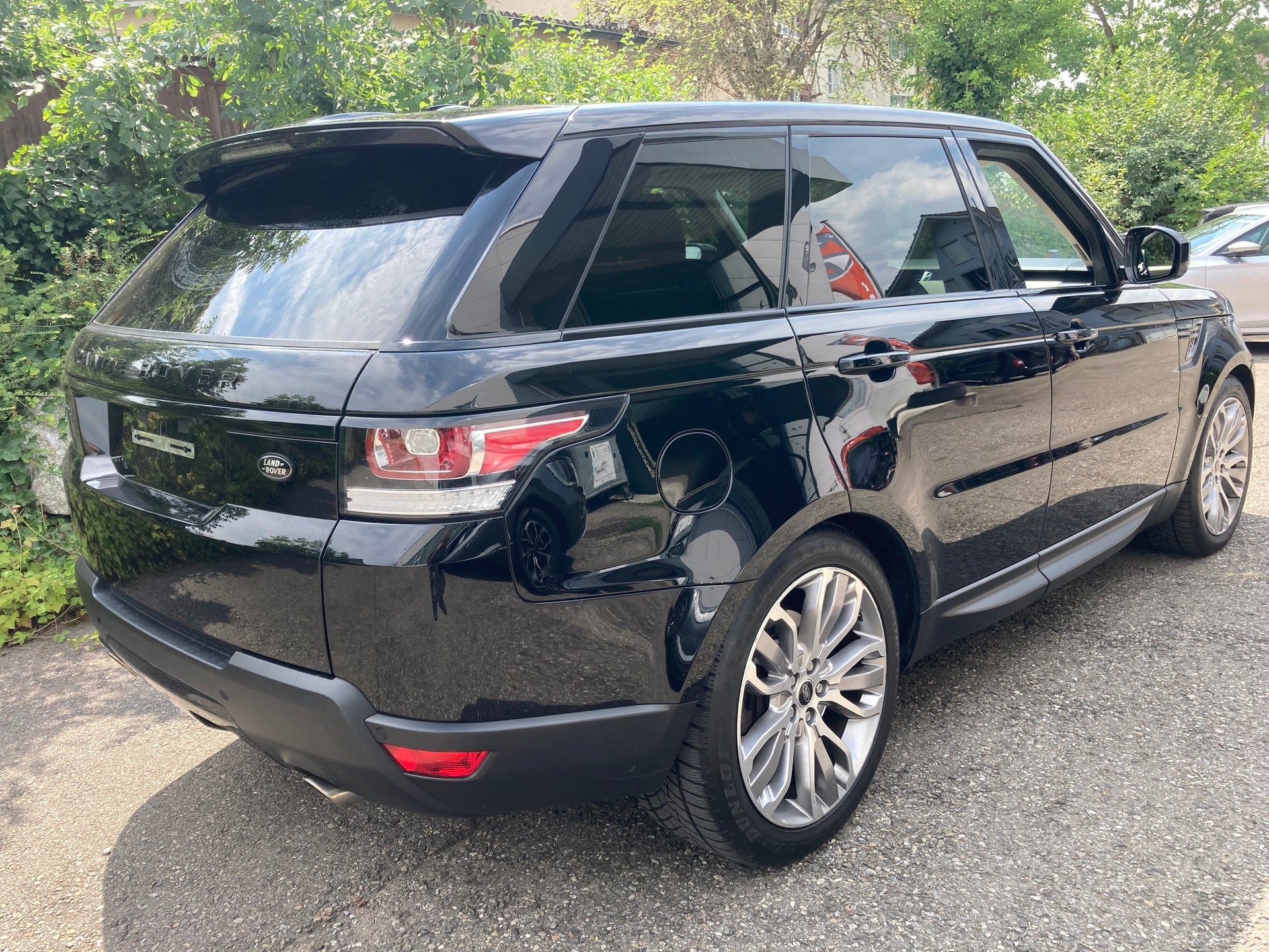 LAND ROVER 3.0 V6 SC HSE Dynamic-image-3