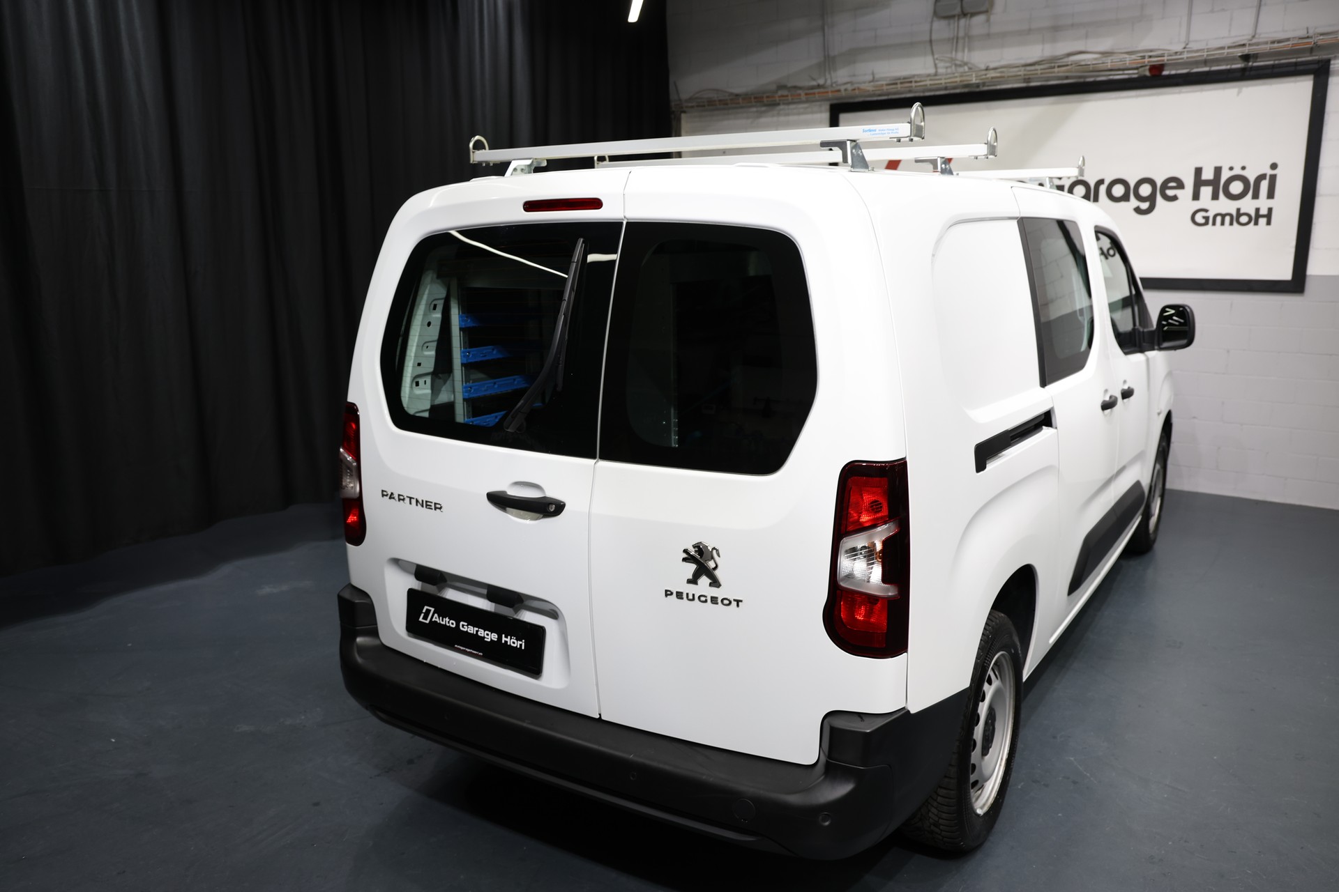 PEUGEOT Partner 1.5 Blue HDi s/s Asphalt Long 1000kg-image-6